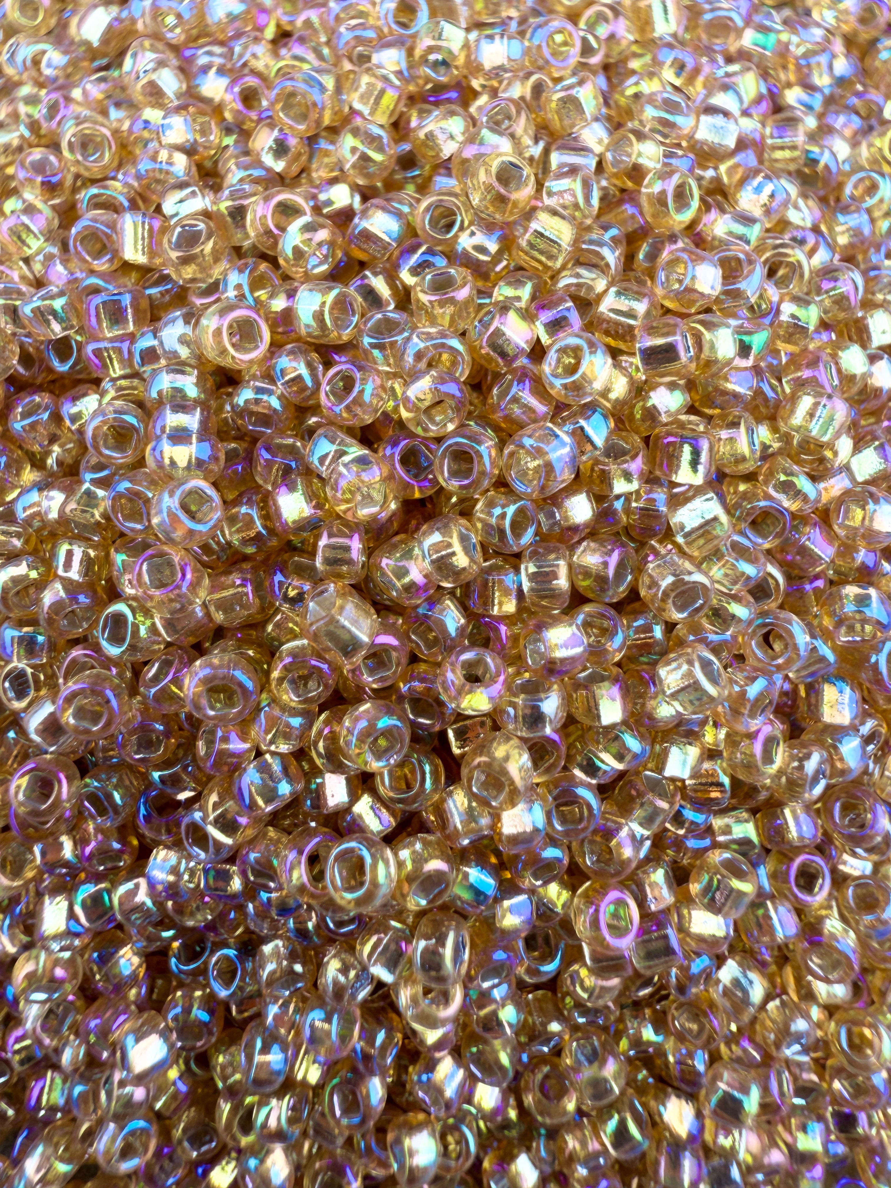 Mino Seed Beads 11/0 Gold Silverlined AB