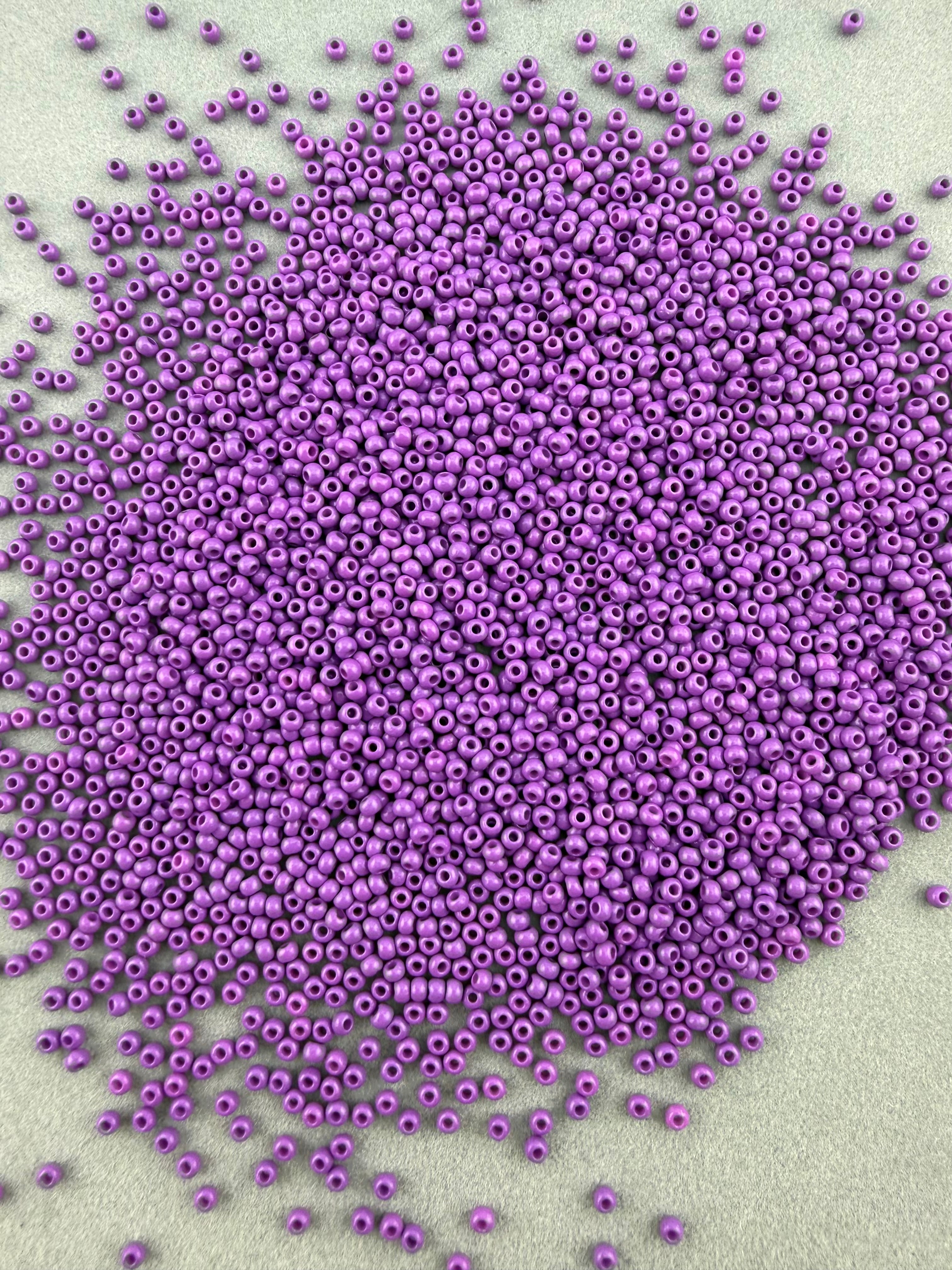 Mino Seed Beads 11/0 Light Orchid