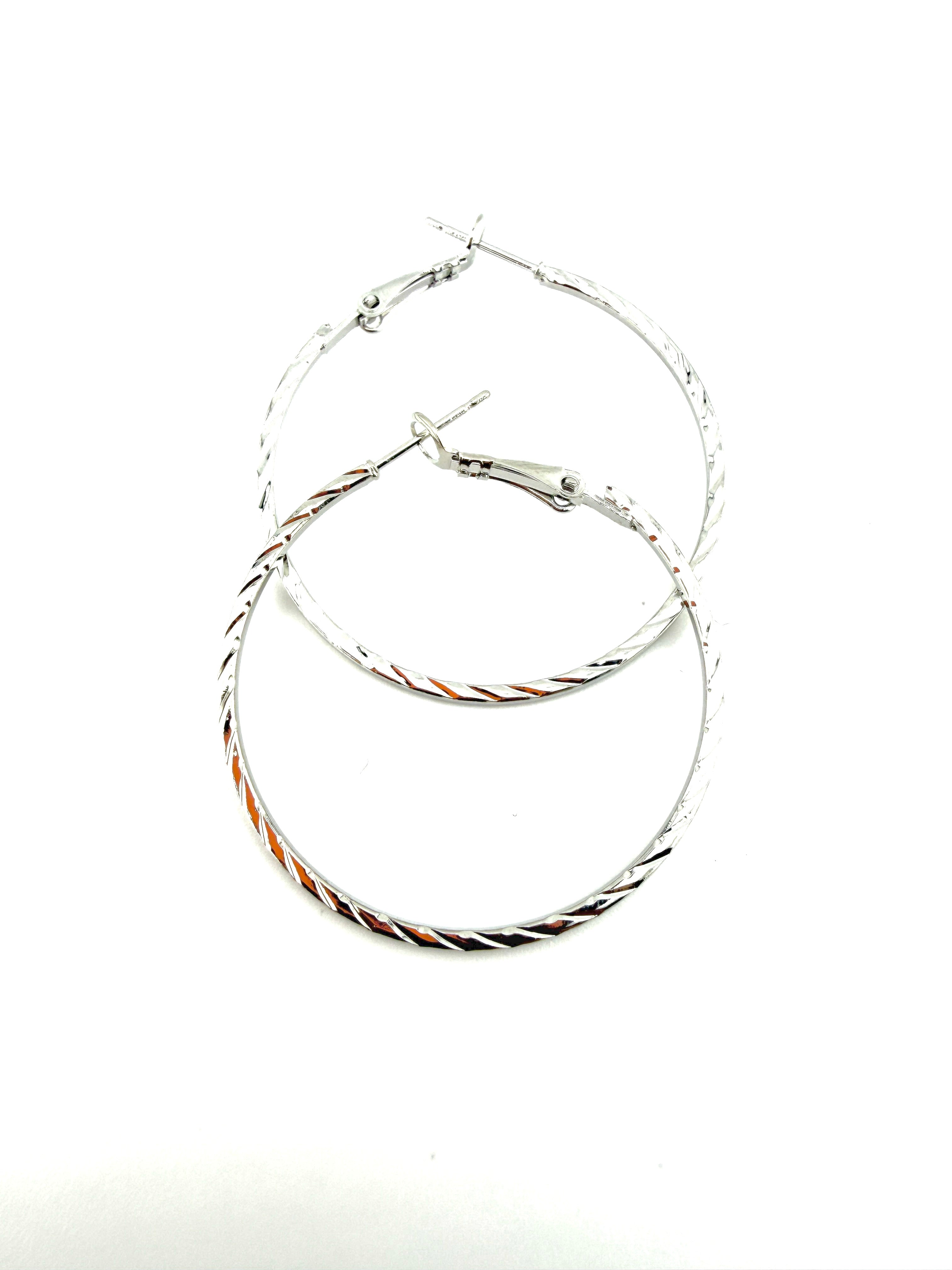 Diamond Cut Round Frame Hoop Earing Pair