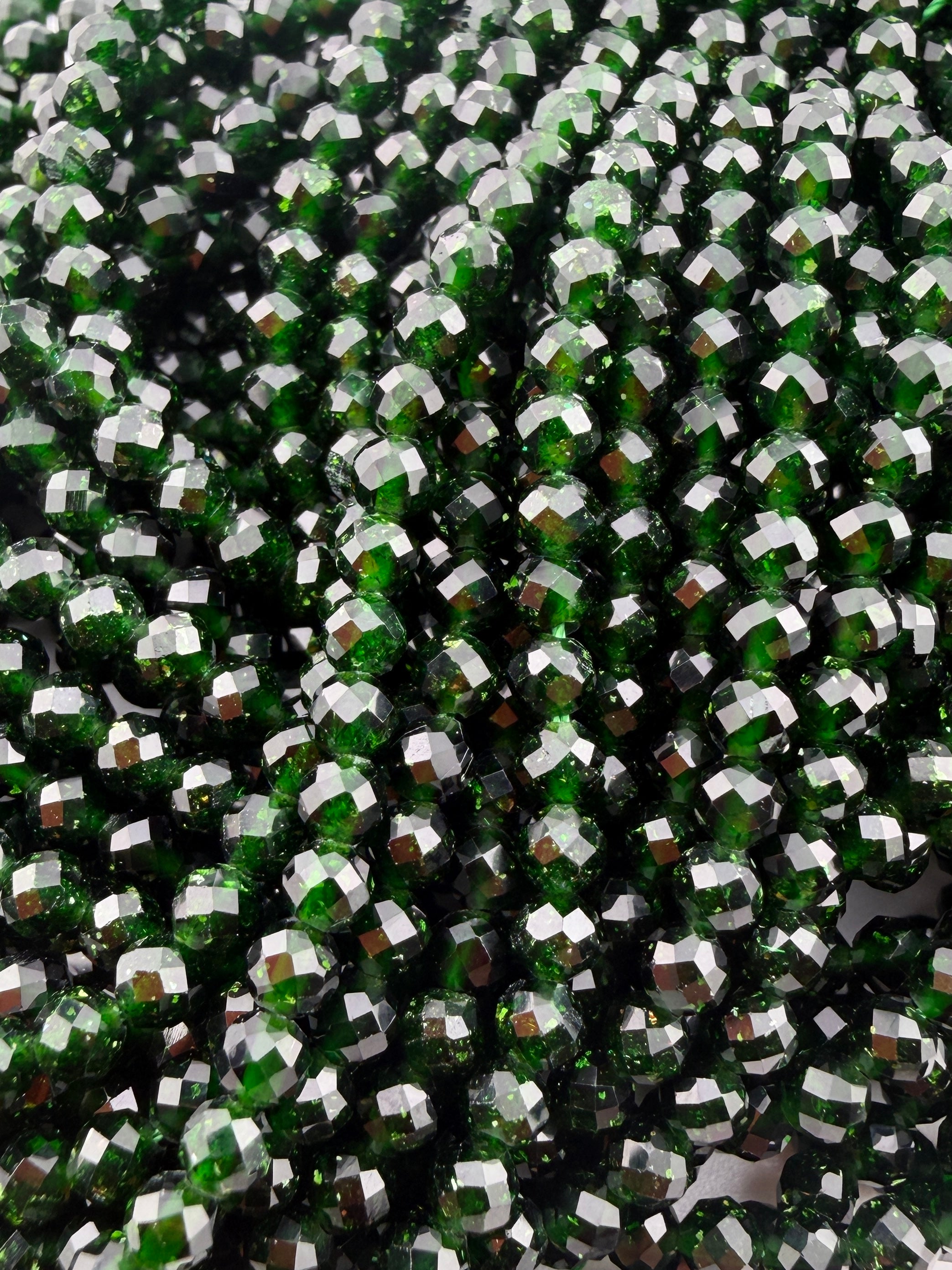 3mm Faceted Green Sand Stone Beads