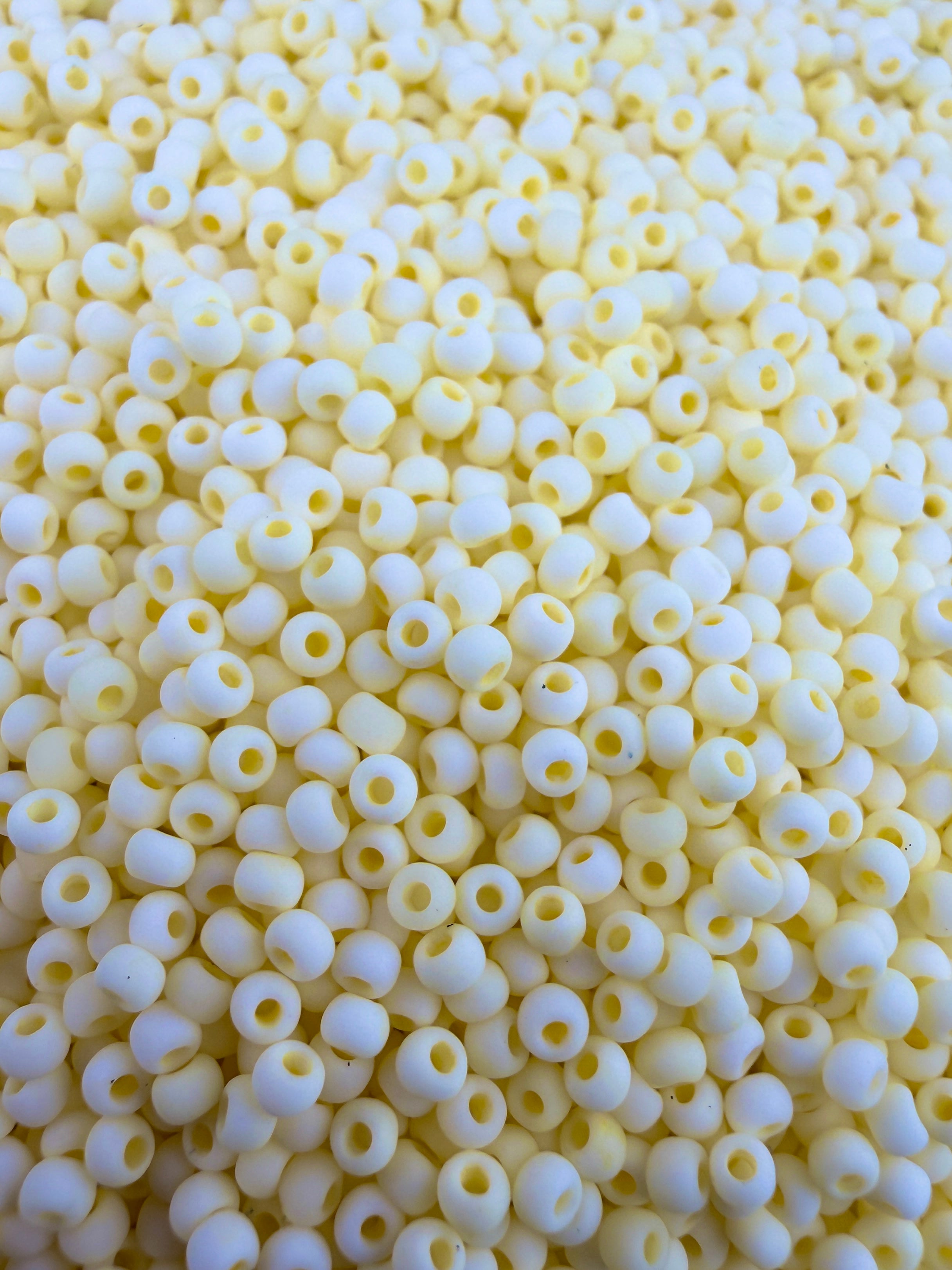 Mino Seed Beads 11/0 Pastel Pale Yellow