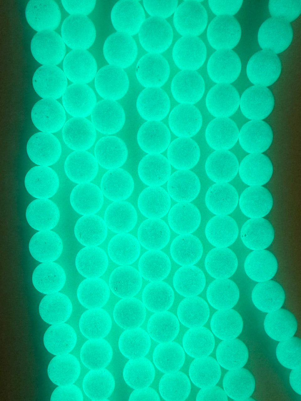 8mm Glass Glow In Dark Round Beads Light Green