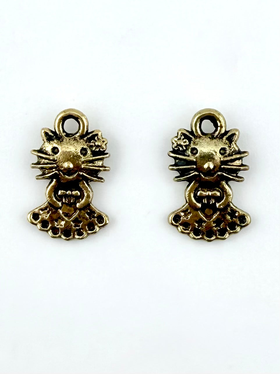 17mm Cat in a Dress Charm Gold