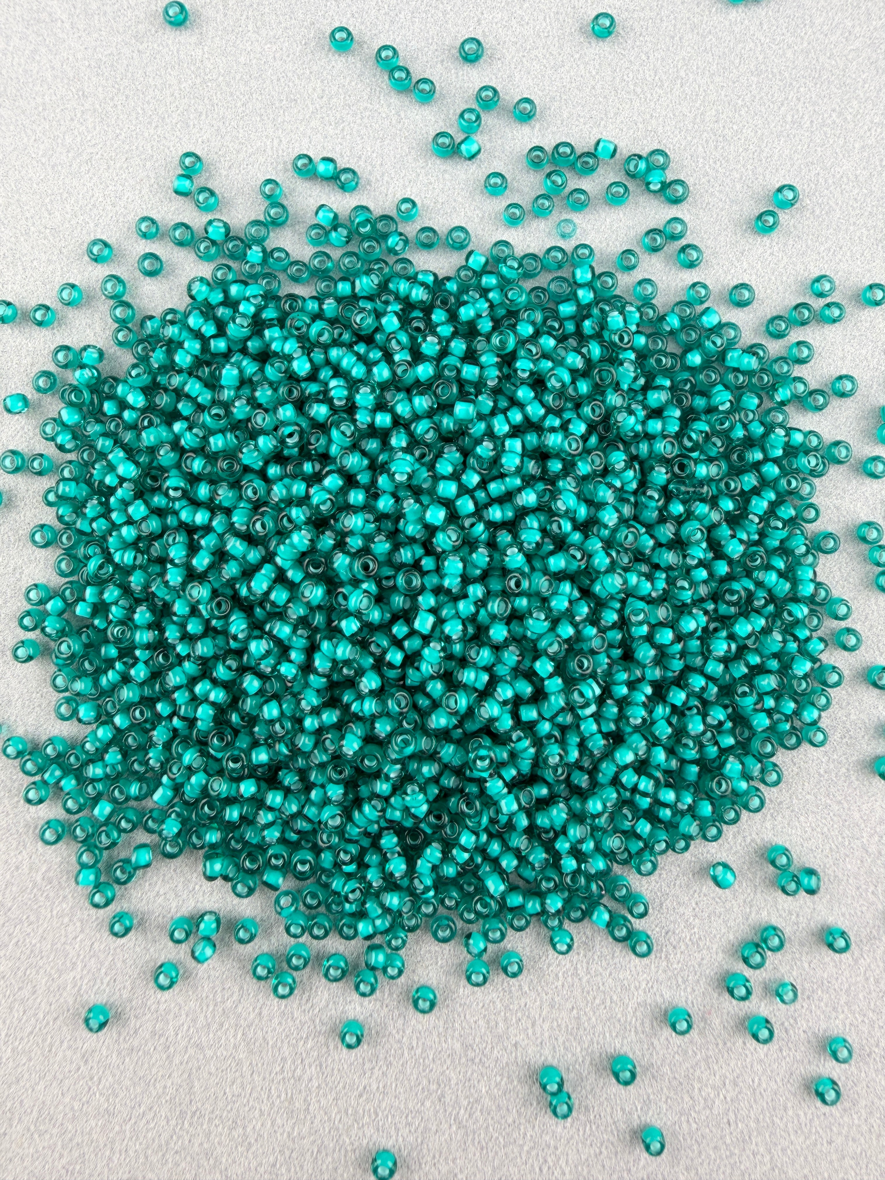 Mino Seed Beads 11/0 Turquoise White Color Lined