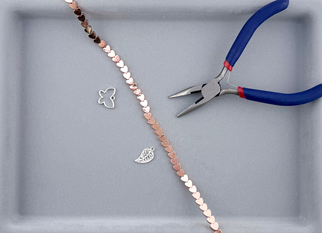 2.5x6mm Hematite Flat Heart Rose Gold