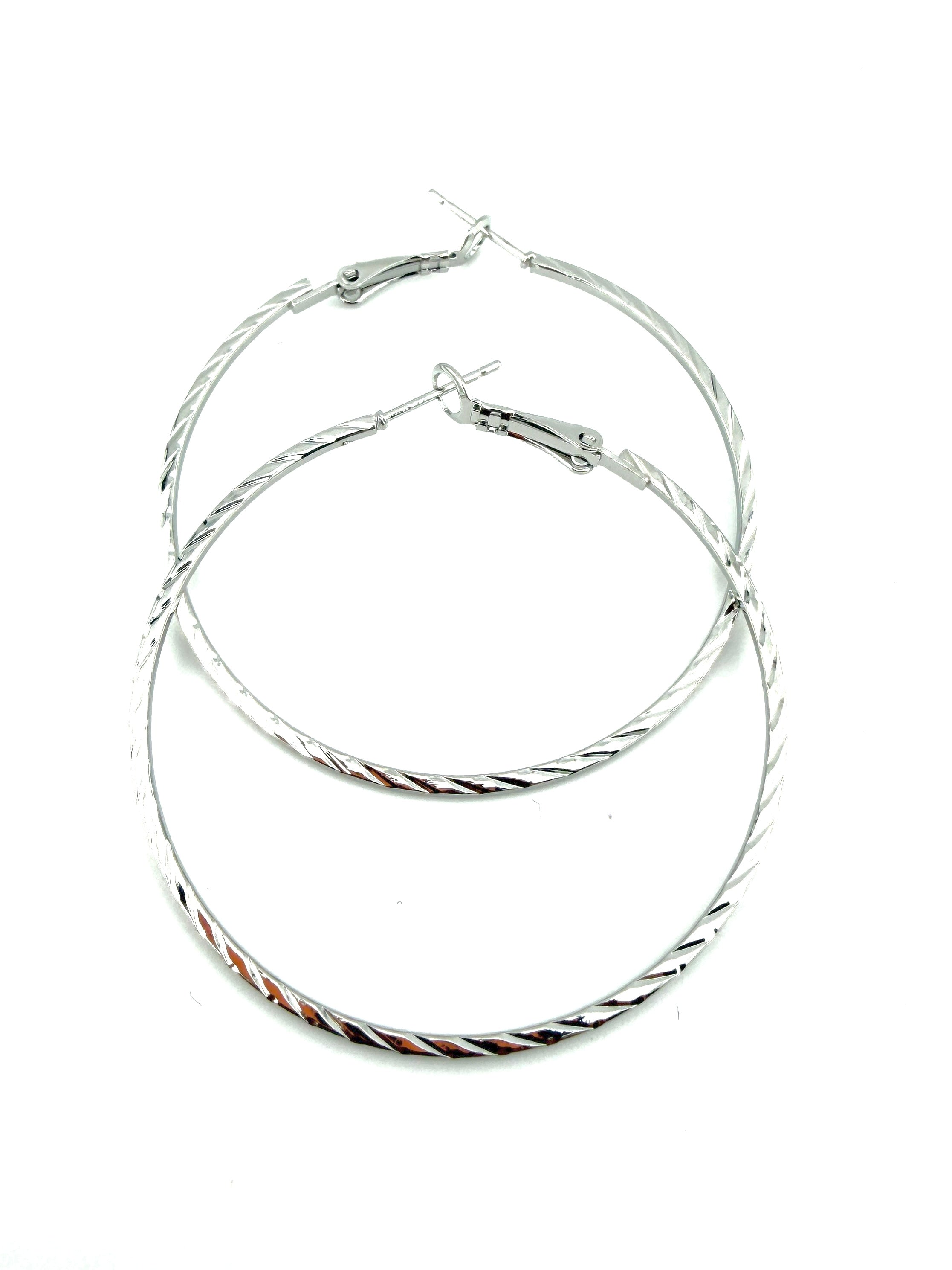 Diamond Cut Round Frame Hoop Earing Pair