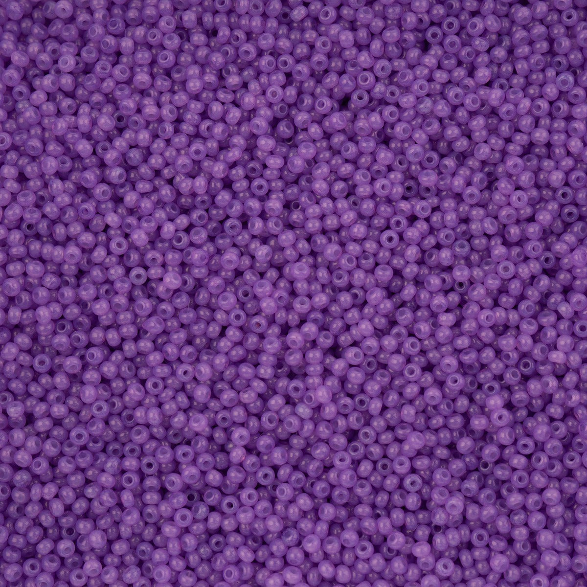 Czech Seed Bead 11/0 Vial Alabaster Grape Solgel
