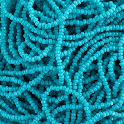 Czech Seed Bead 13/0 Cut Turquoise Luster Strung Hank