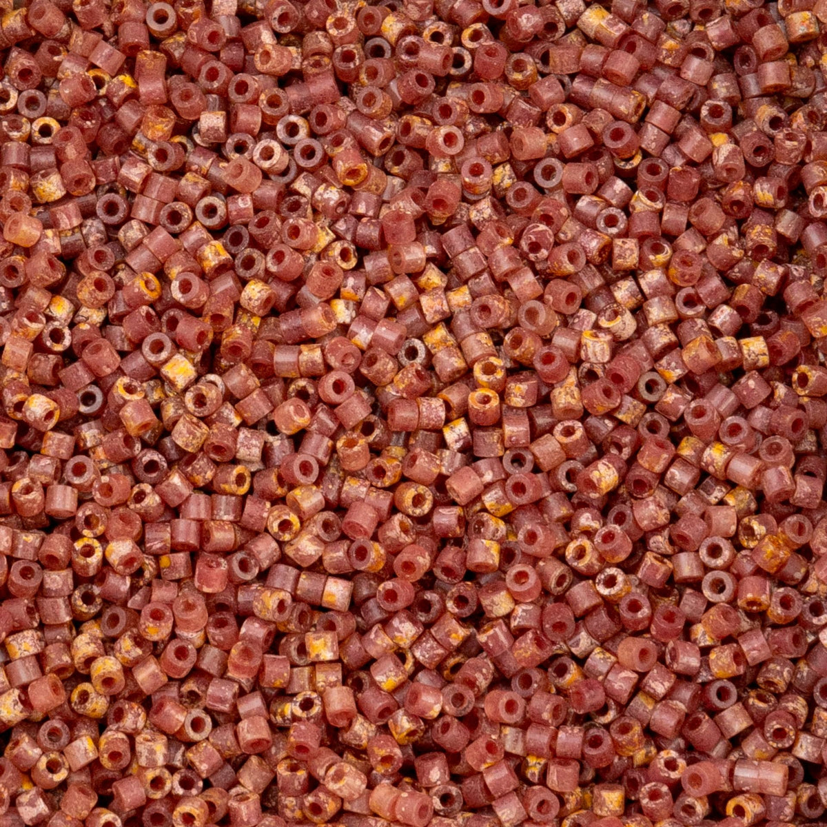 Cylin Bead 11/0 25g Bag Verdara Peach