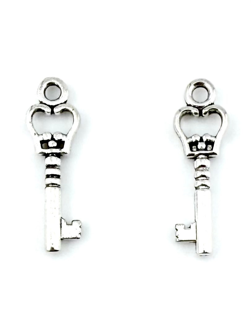 19mm Royal Key Charm Rhodium