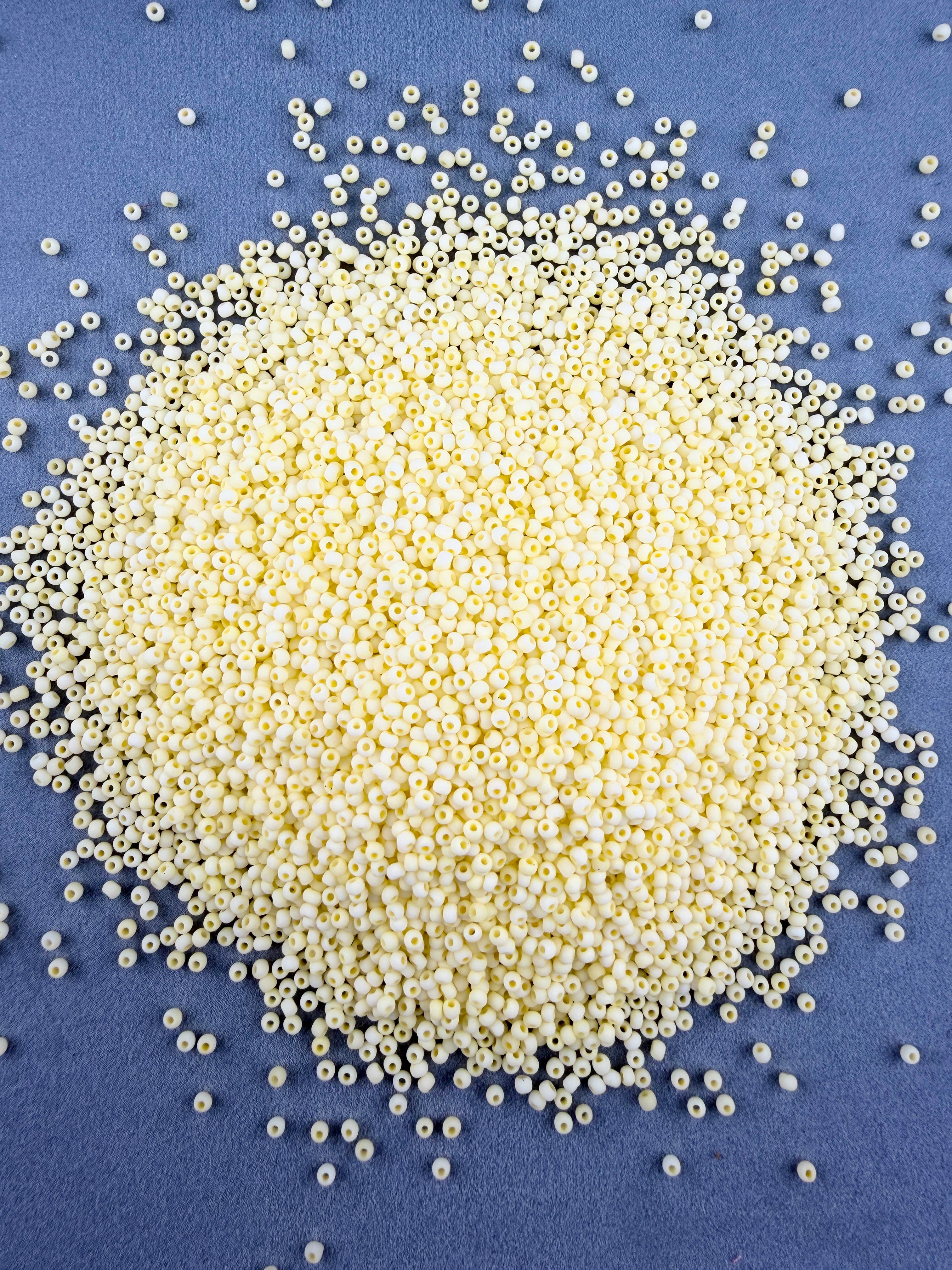 Mino Seed Beads 11/0 Pastel Pale Yellow