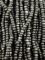 11/0 Sheen Chartlotte 2-Cut Matte Black
