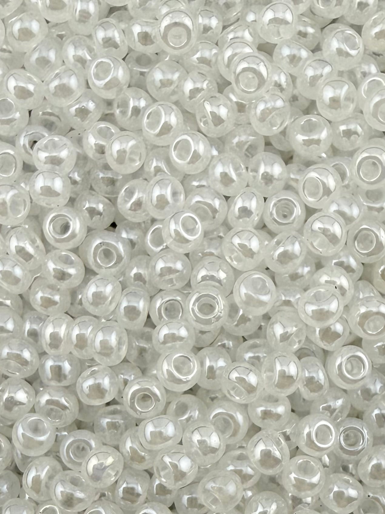 Mino Seed Beads 11/0 White Luster