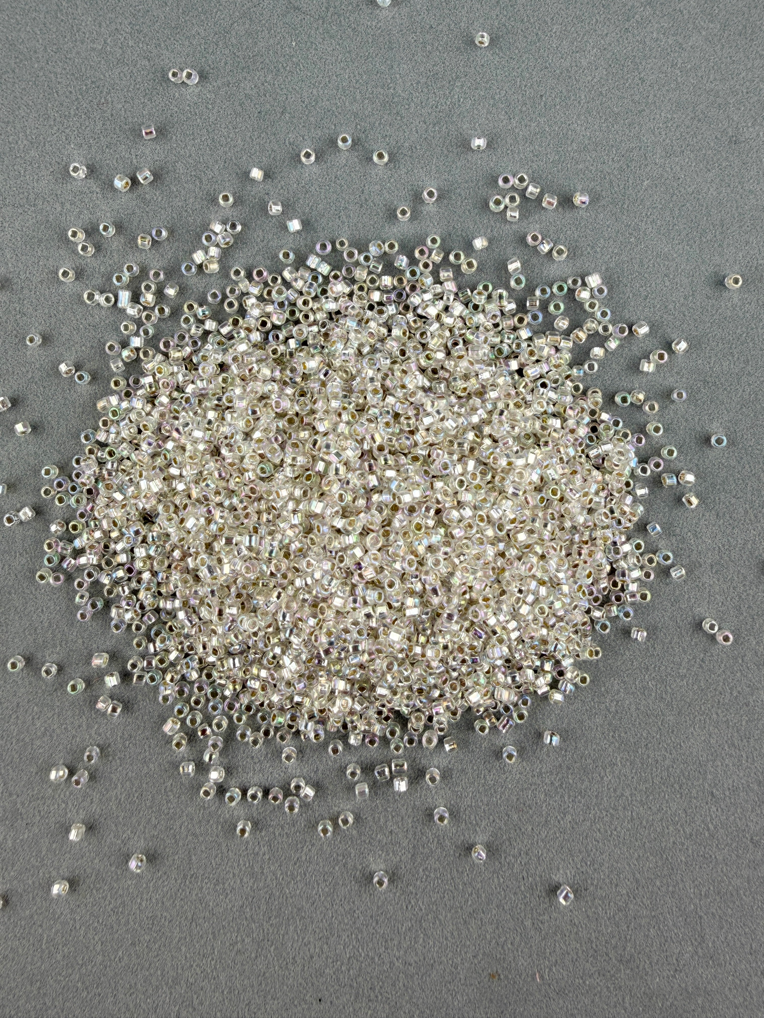 Mino Seed Beads 11/0 Crystal Silverlined AB