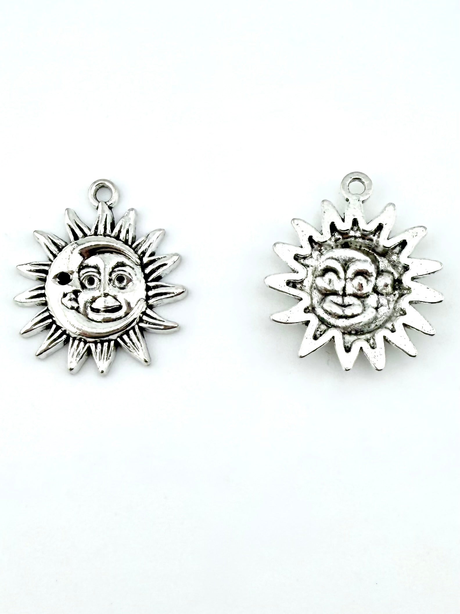 23mm Smiling Sun & Moon Charm Rhodium