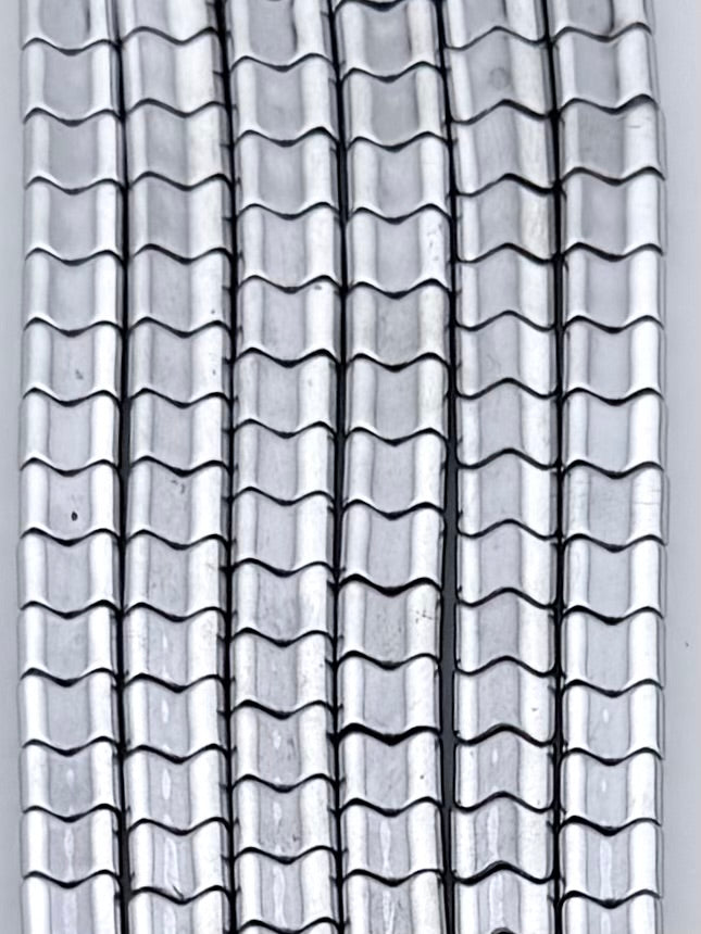 3.5x6mm Hematite Waved Chevron Beads Rhodium