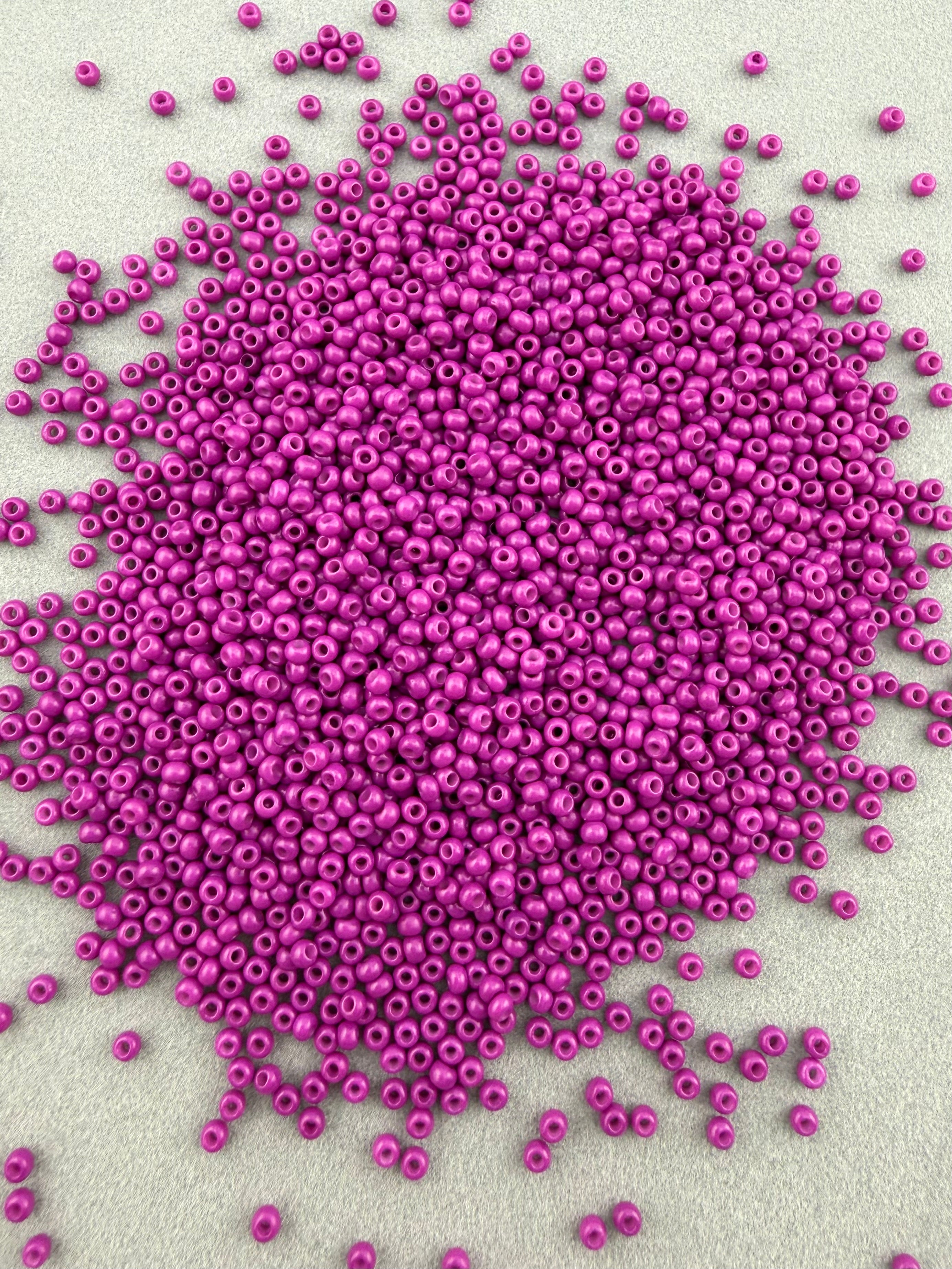Mino Seed Beads 11/0 Opaque Park Fuchsia