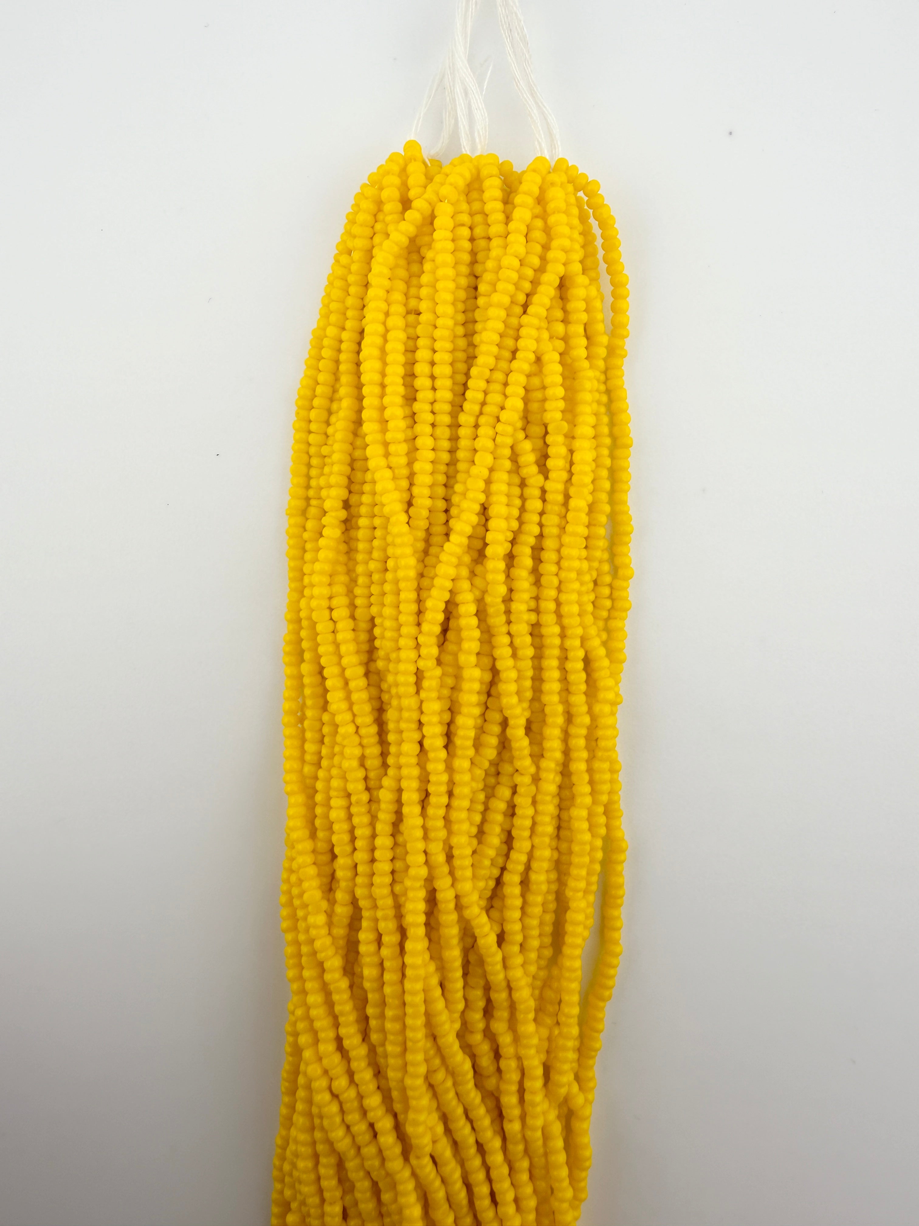11/0 Sheen Chartlotte 2-Cut Opaque Yellow Hank