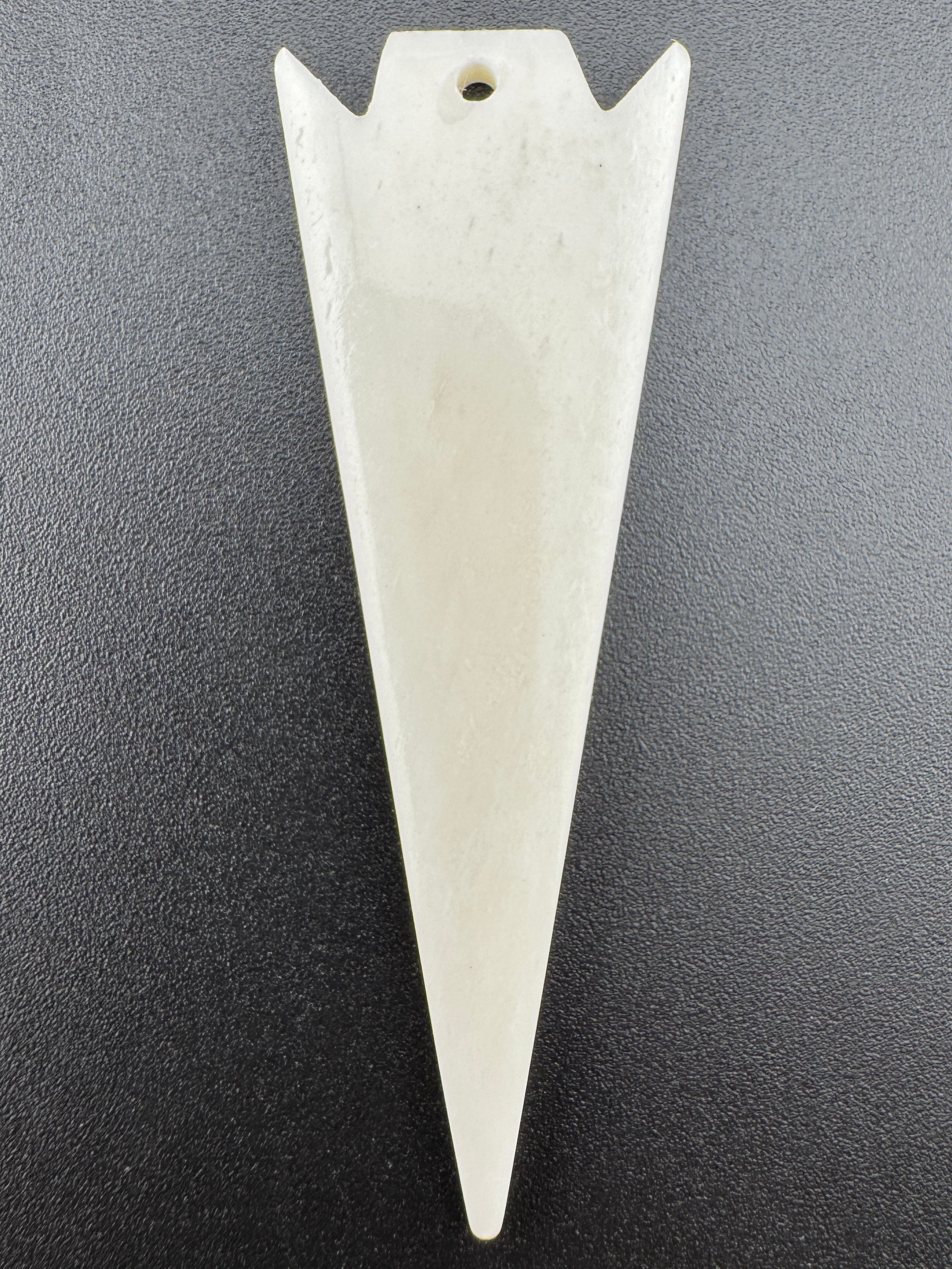 77mm Bone Spear Head Pendant – Hand Carved Bone, Tribal & Indigenous Style
