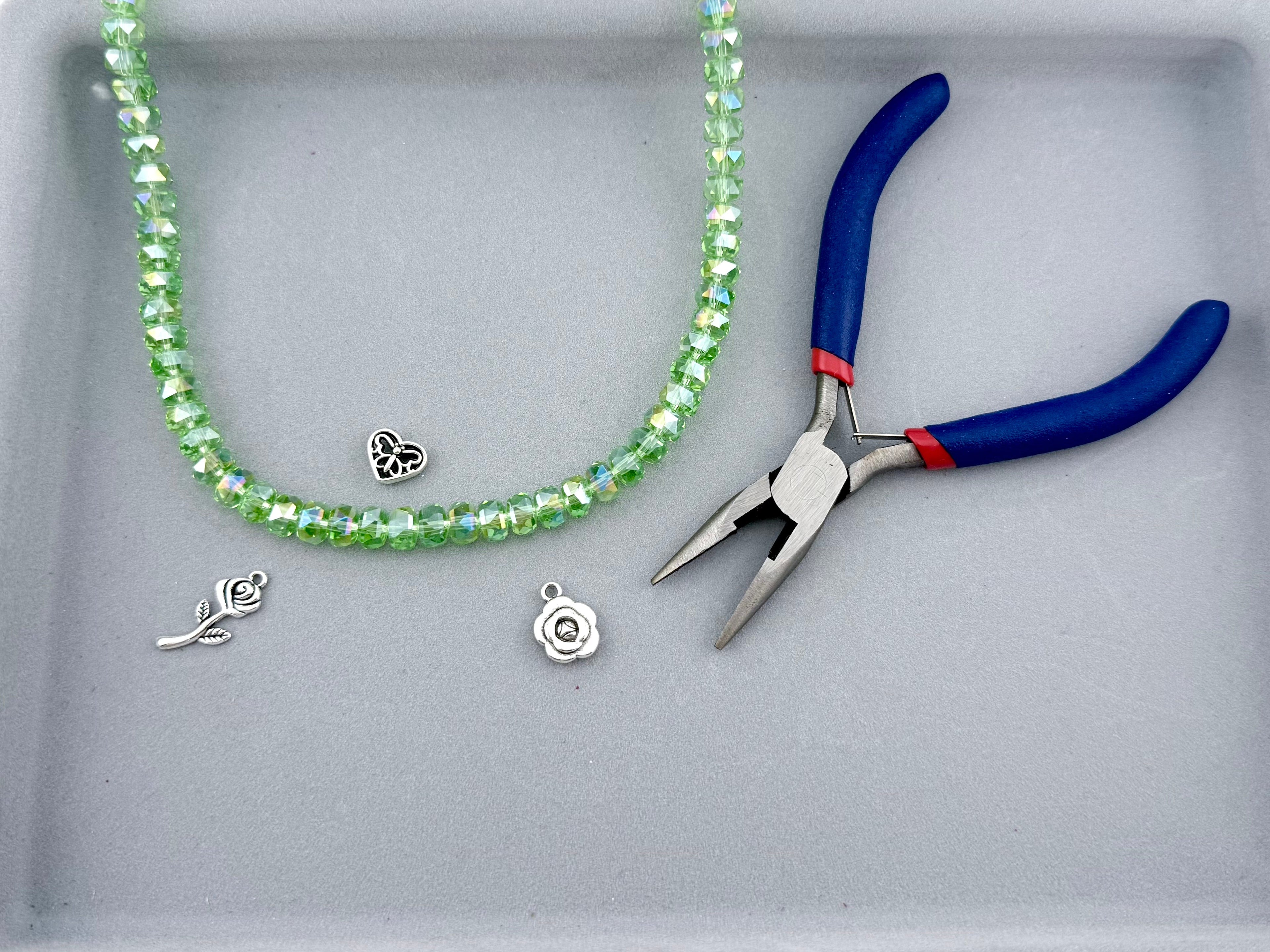 8mm Glass Faceted Beads Green