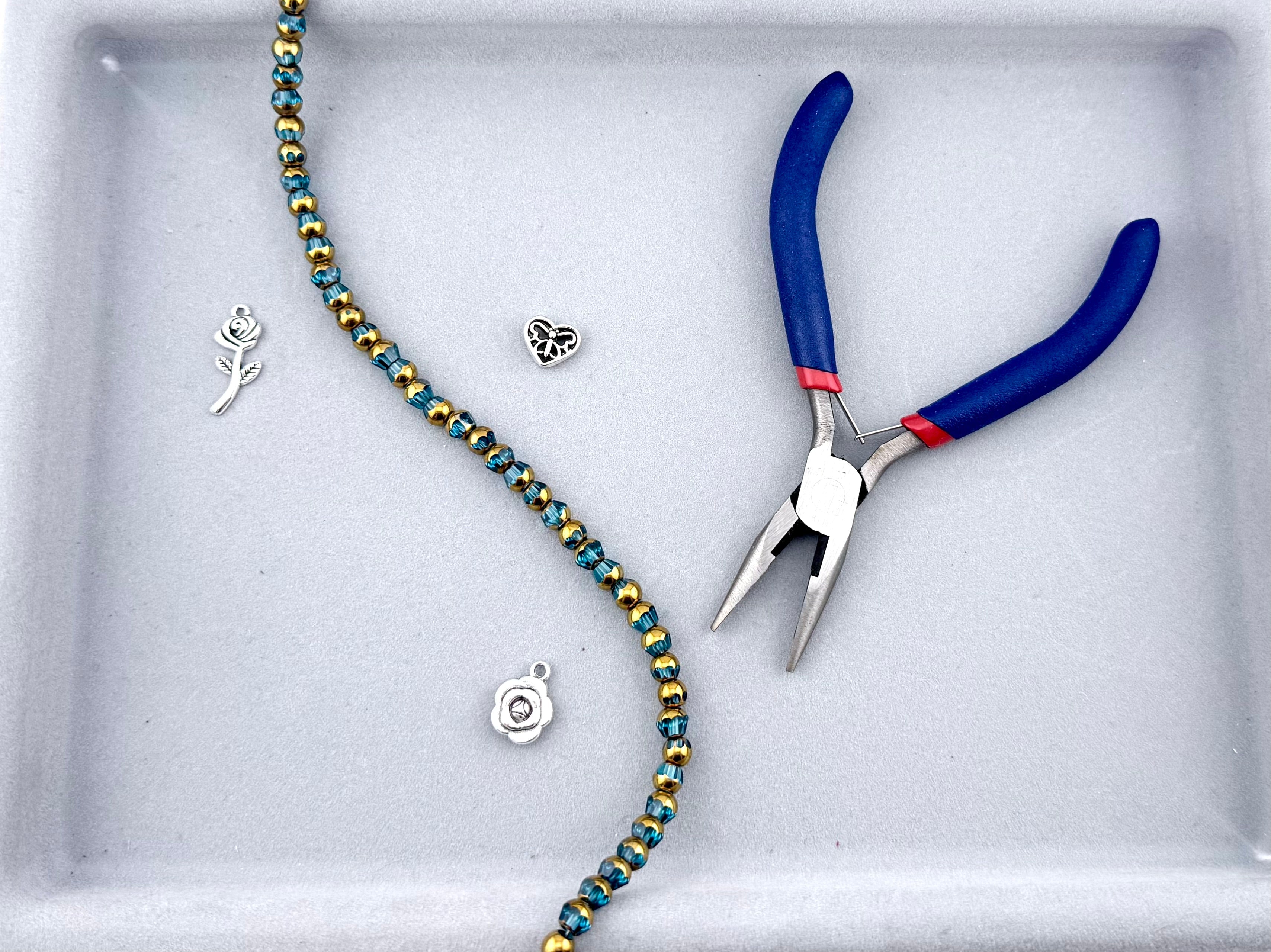 6mm Faceted Glass Rounded Bicon Beads Strand Teal-Blue