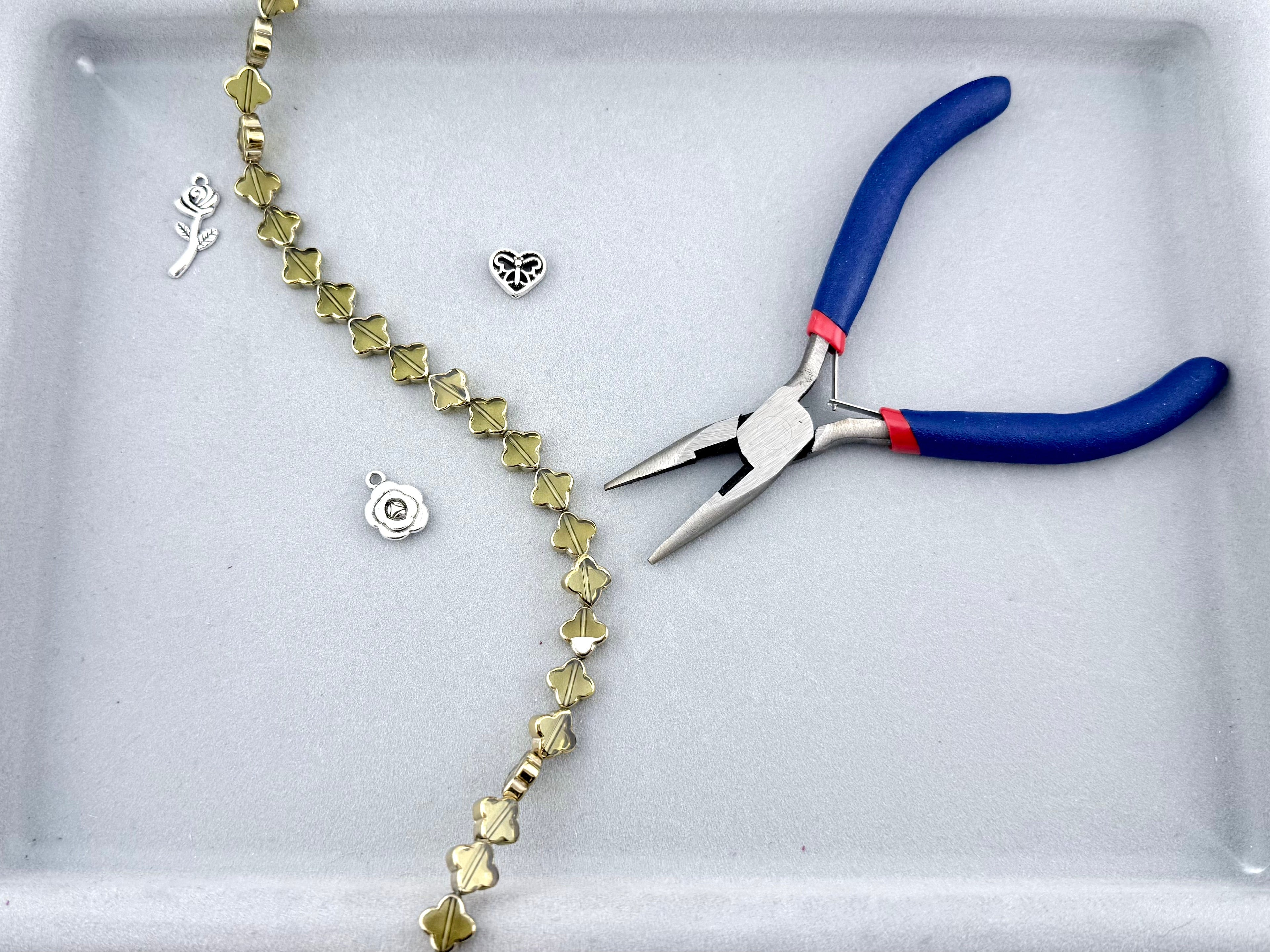 10mm Faceted Glass Clover Beads Strand Brown
