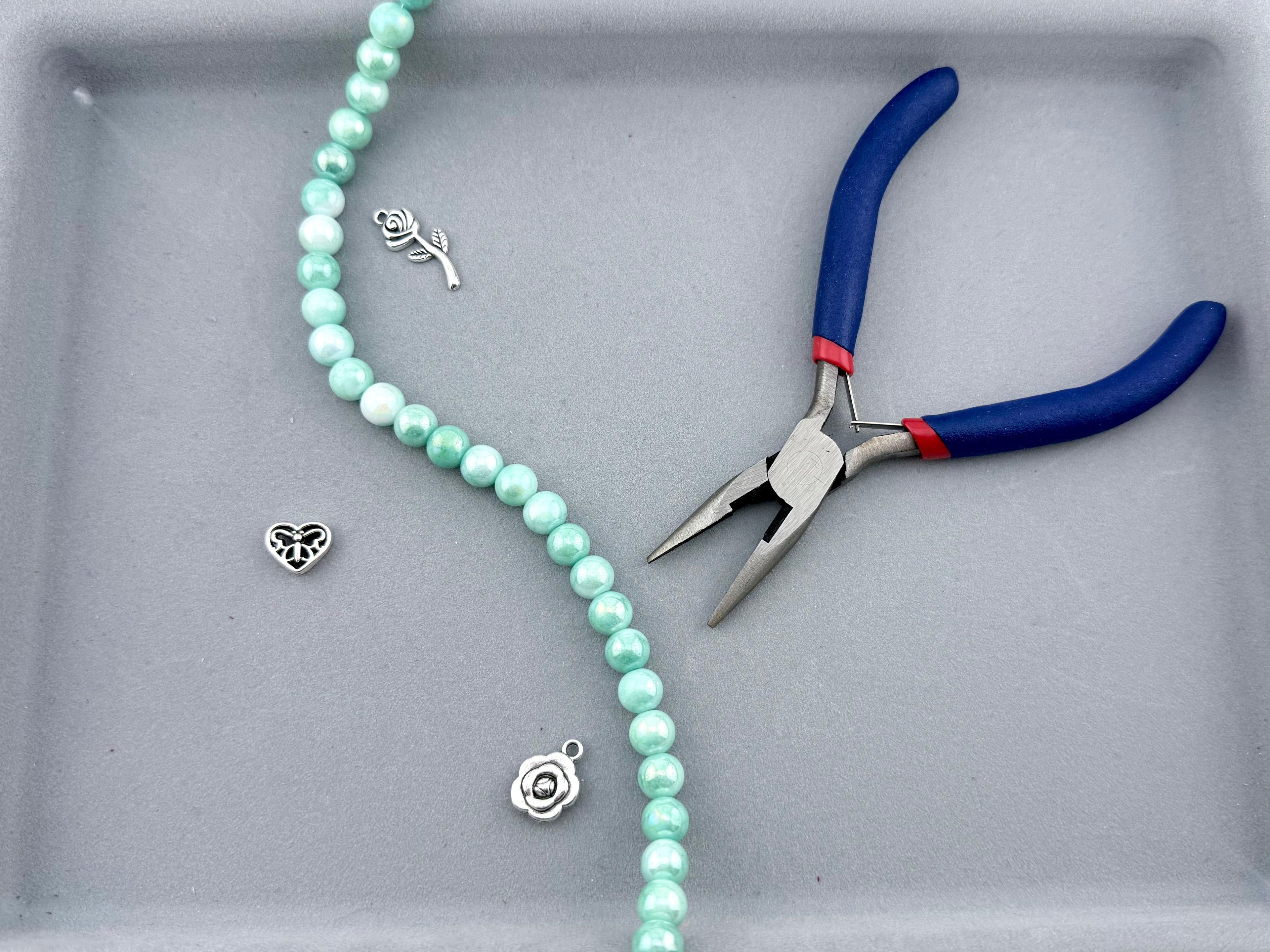 8mm Faceted Glass Round Beads Strand Green