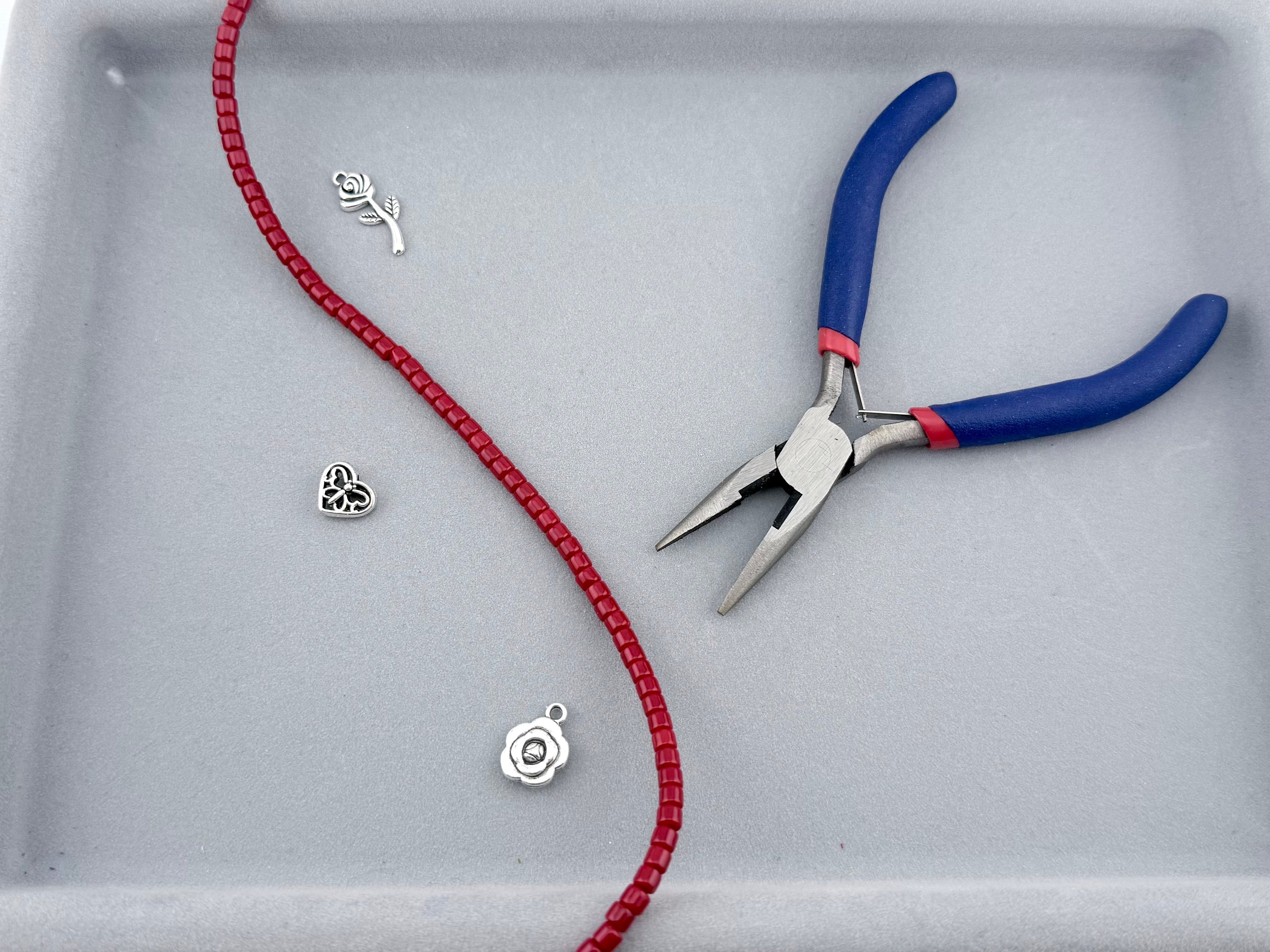 4mm Faceted Glass  Cylinder Beads Strand Mat Red