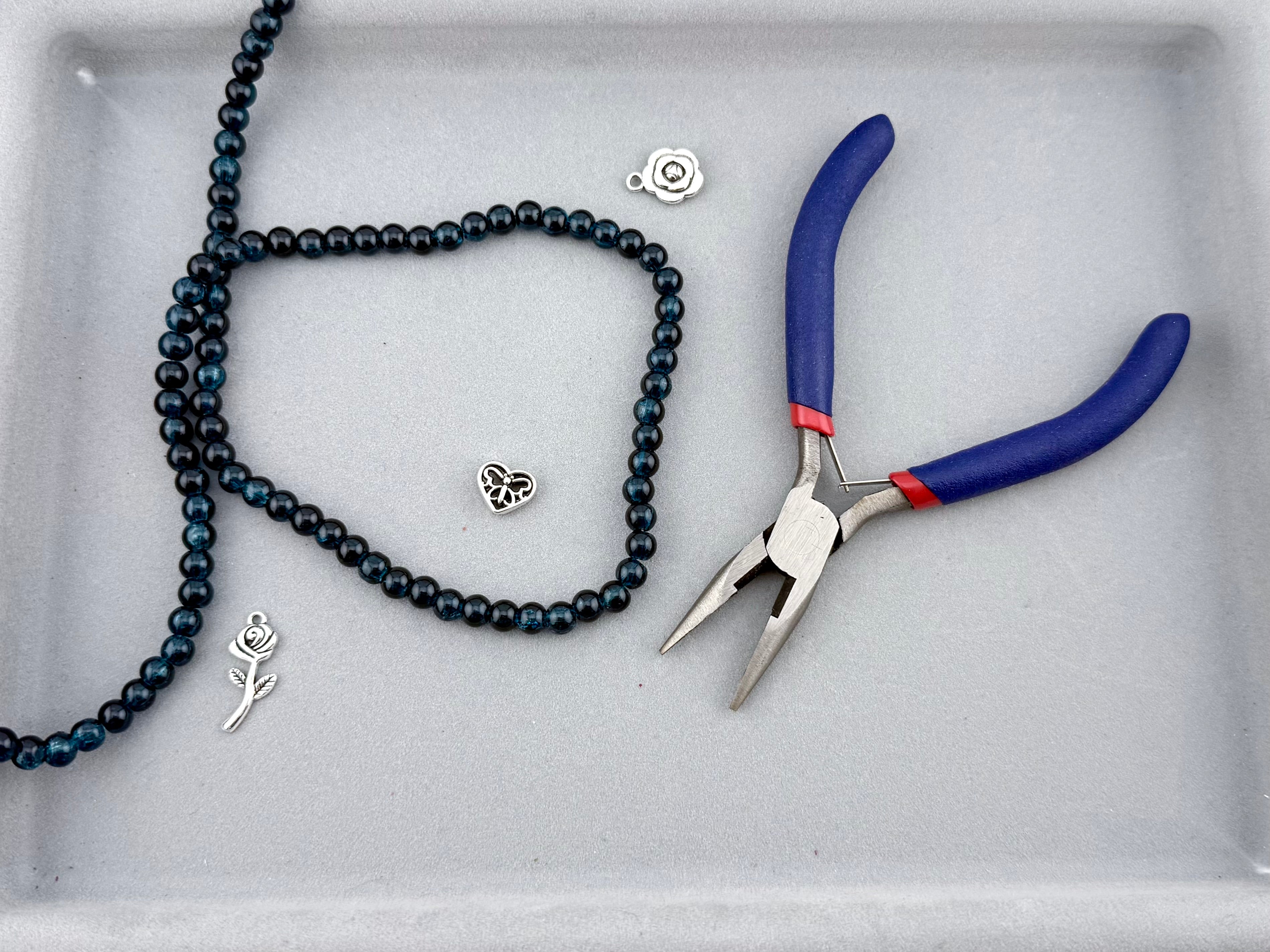 6mm Faceted Glass Crackle Beads Strand Navy Blue