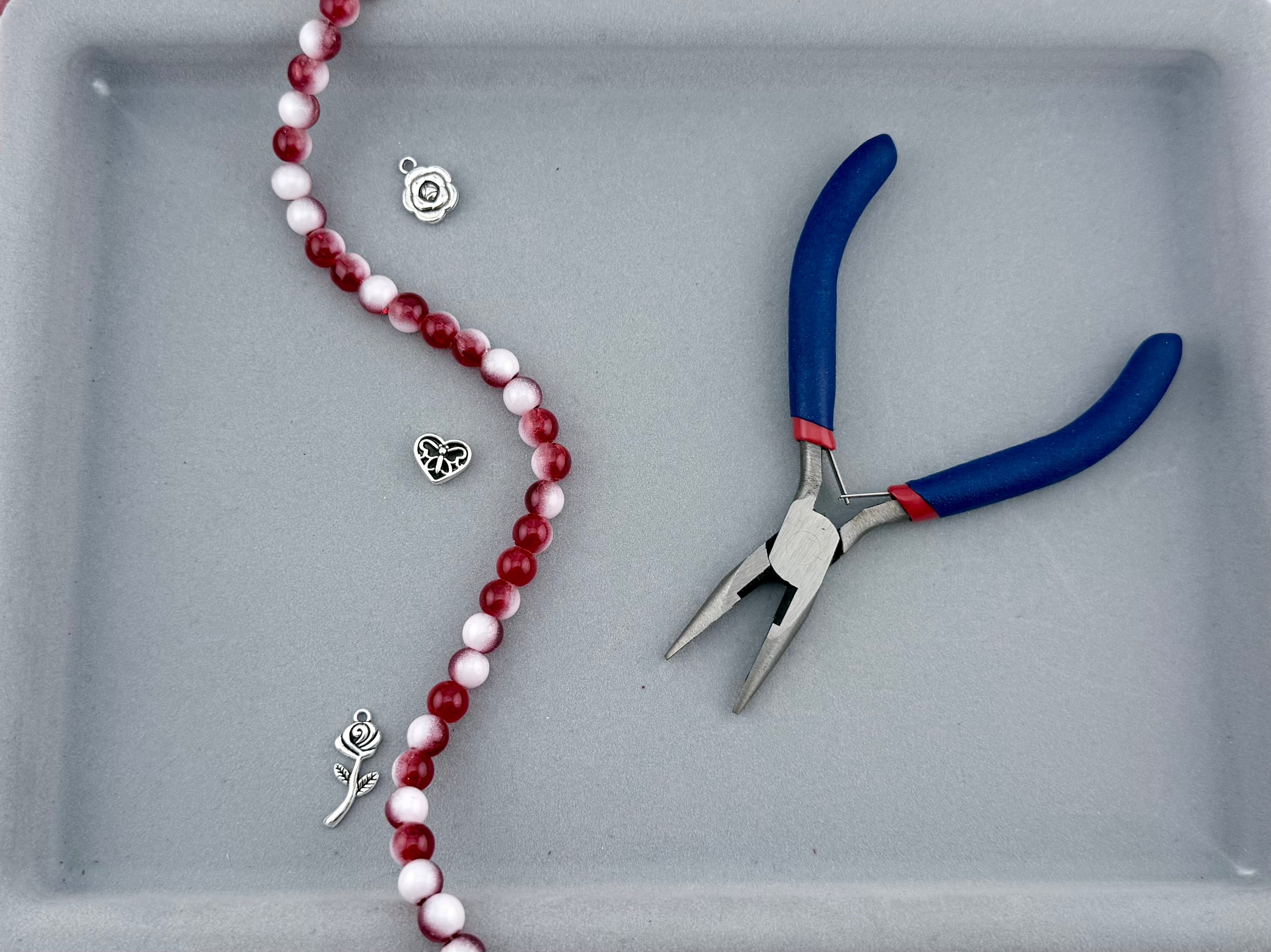 8mm Glass Crackle Beads Strand White-Red