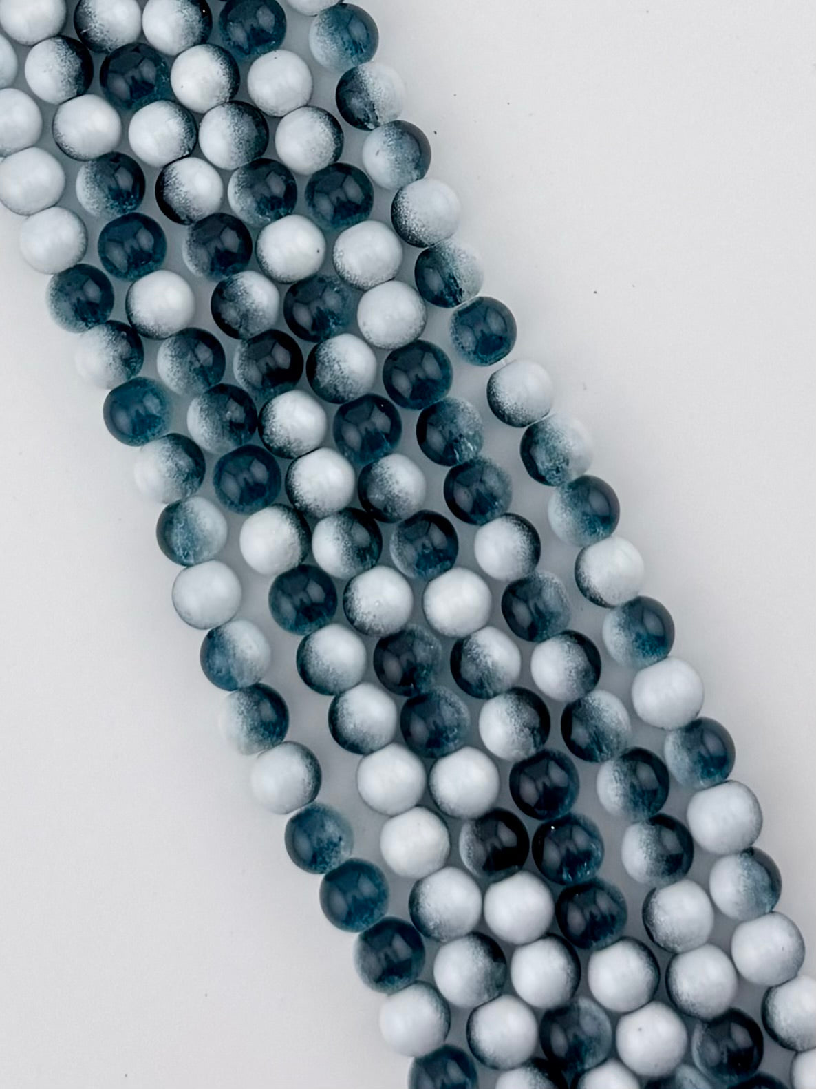 8mm Glass Crackle Beads Strand Blue-White