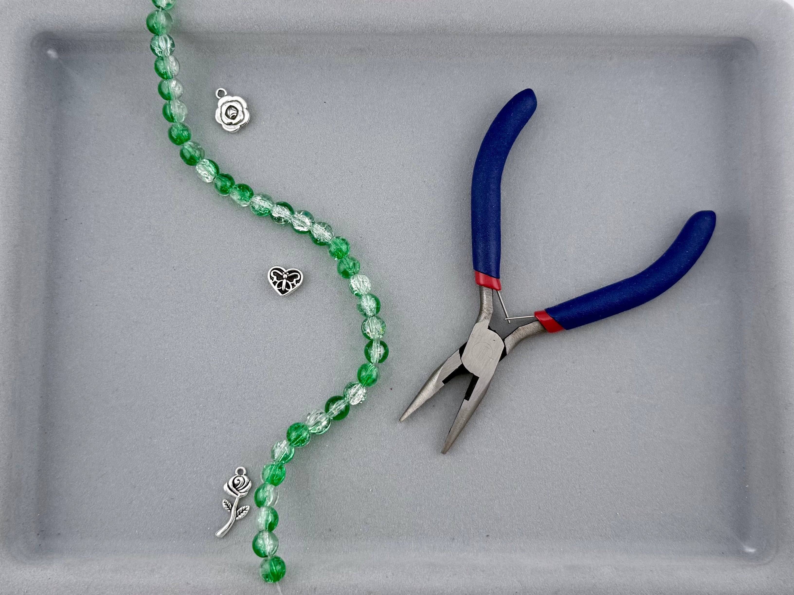 8mm Glass Crackle Beads Strand Green-Clean