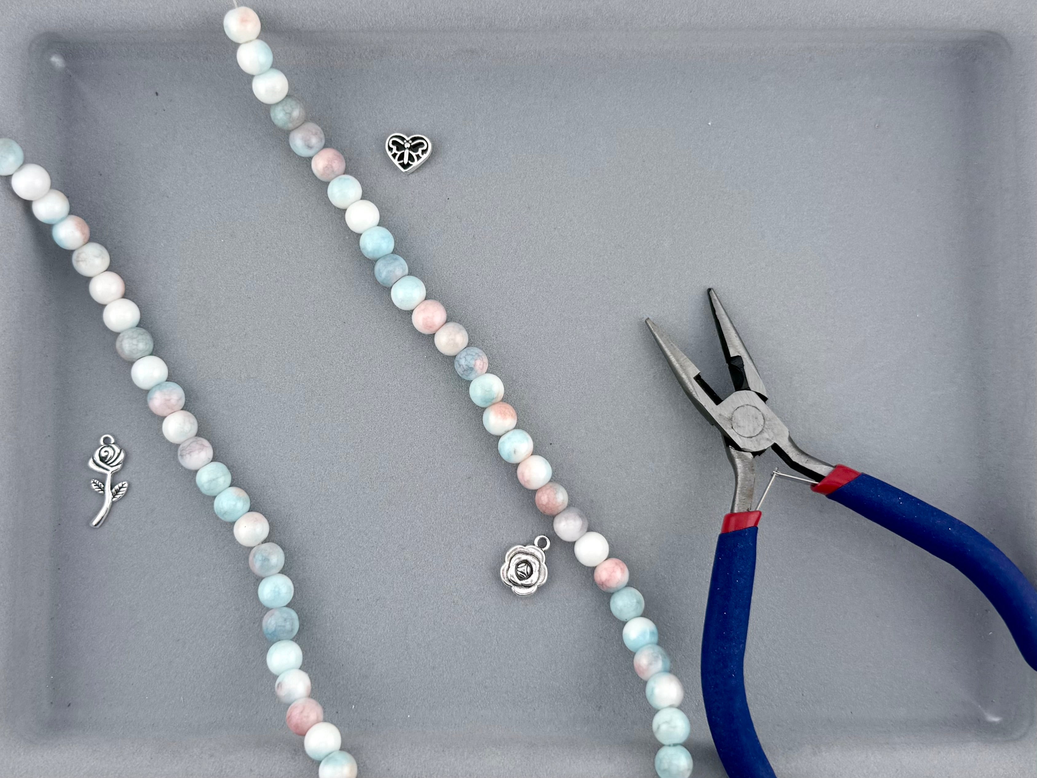 8mm Glass Round Beads Two-Tone Blue-White