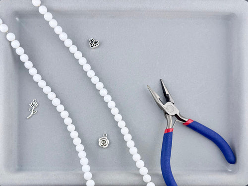 8mm Glass Round Beads White