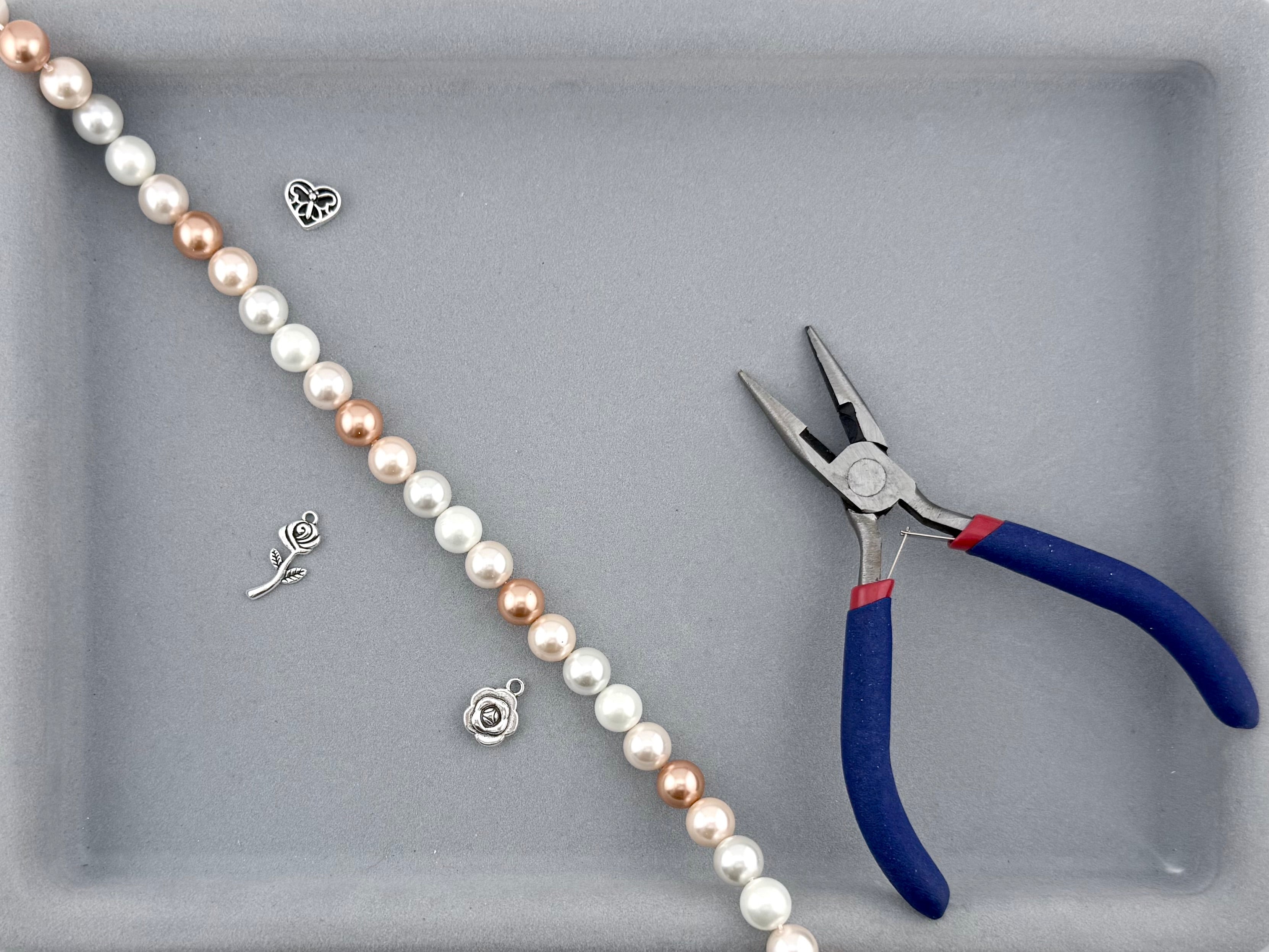 Shell Pearls Round Beads Strand White-Golden