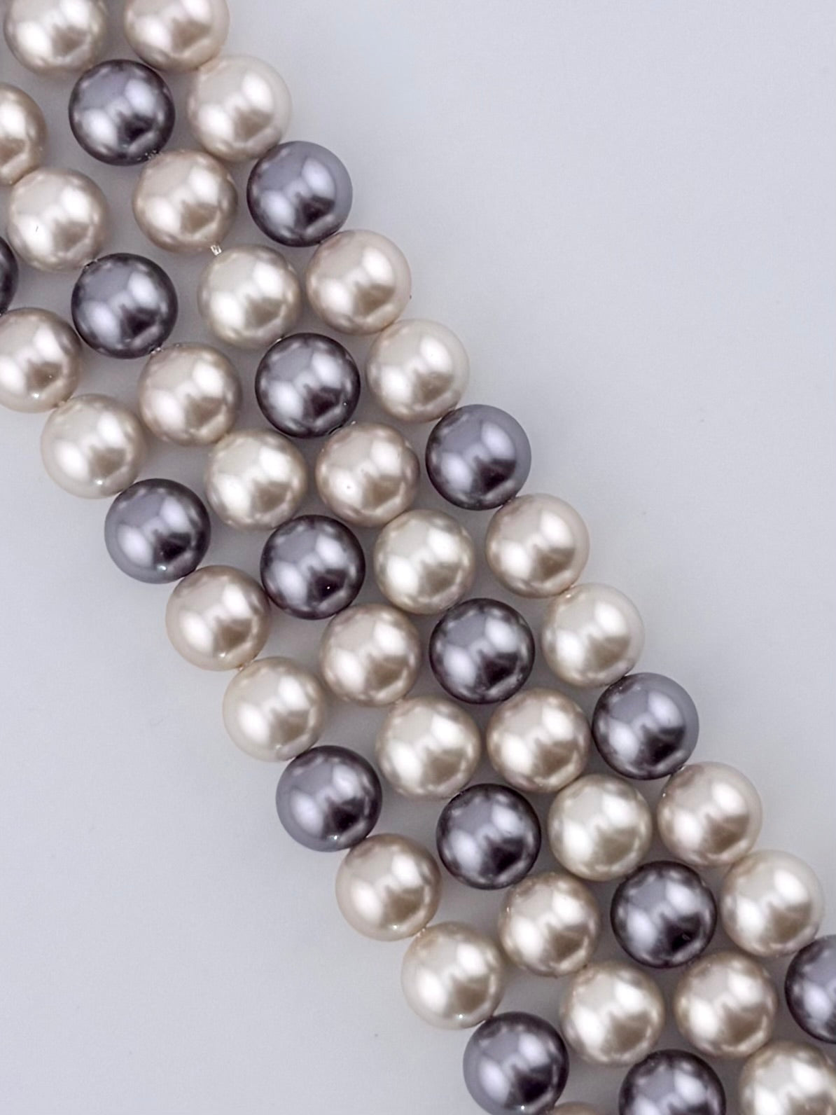 Shell Pearls Round Beads Strand Cream-Silver