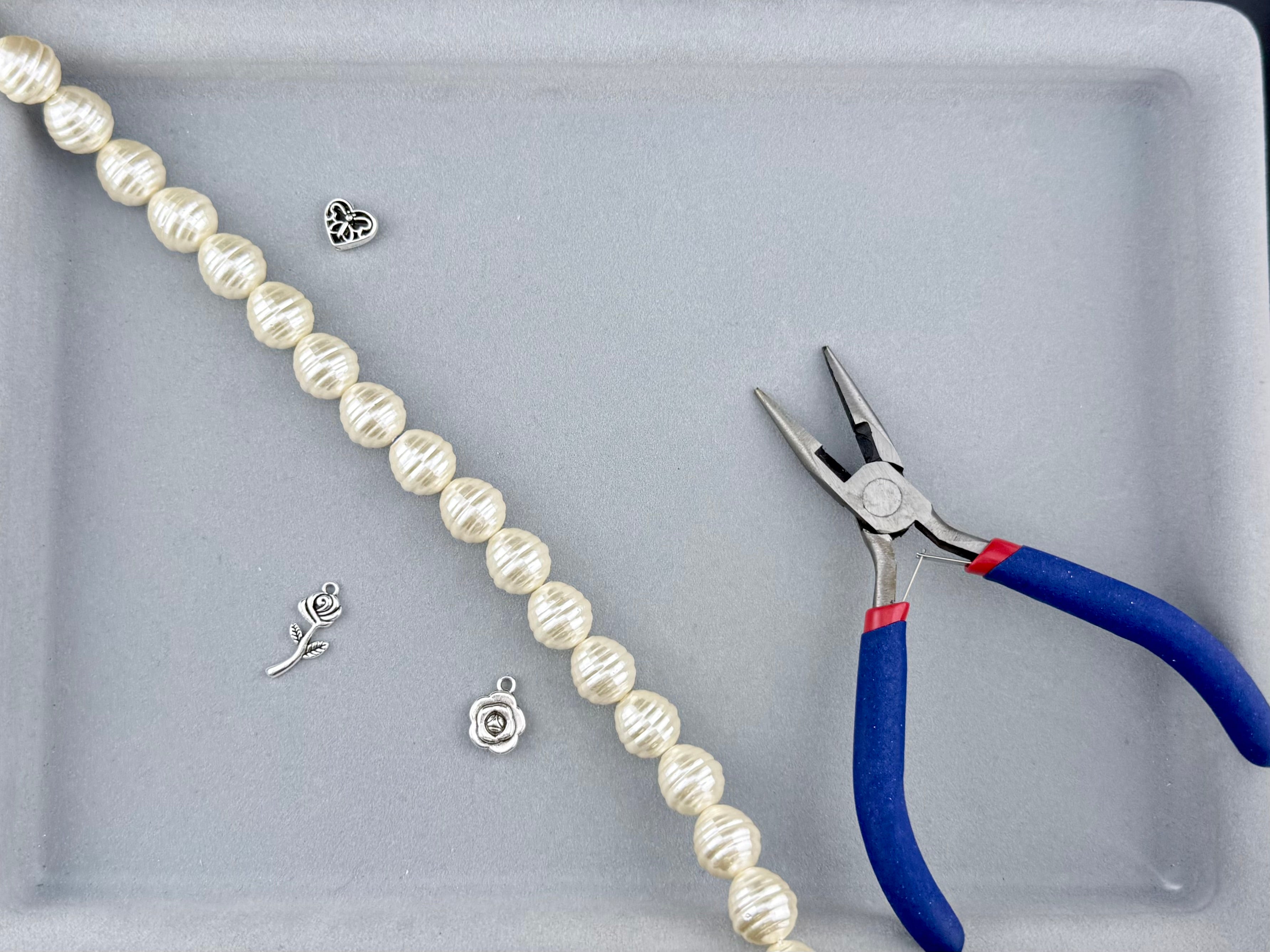 Ribbed Round Shell Pearl Beads Strand Cream