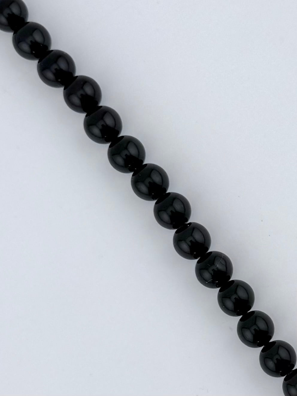 Shell Pearls Round Beads Strand Black