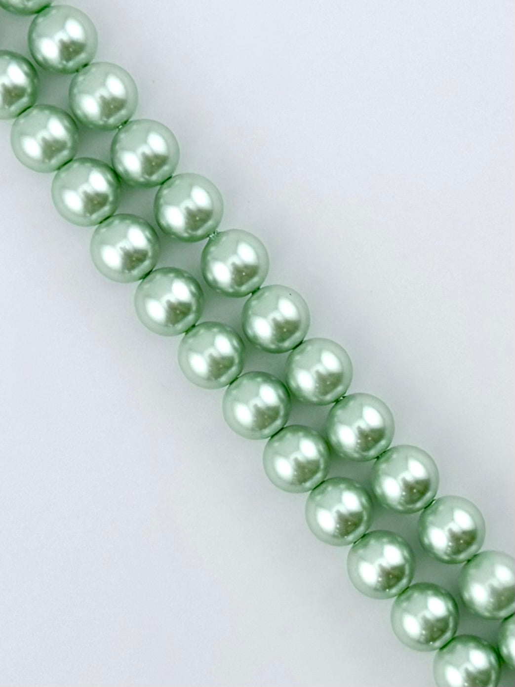 Shell Pearls Round Beads Strand Green