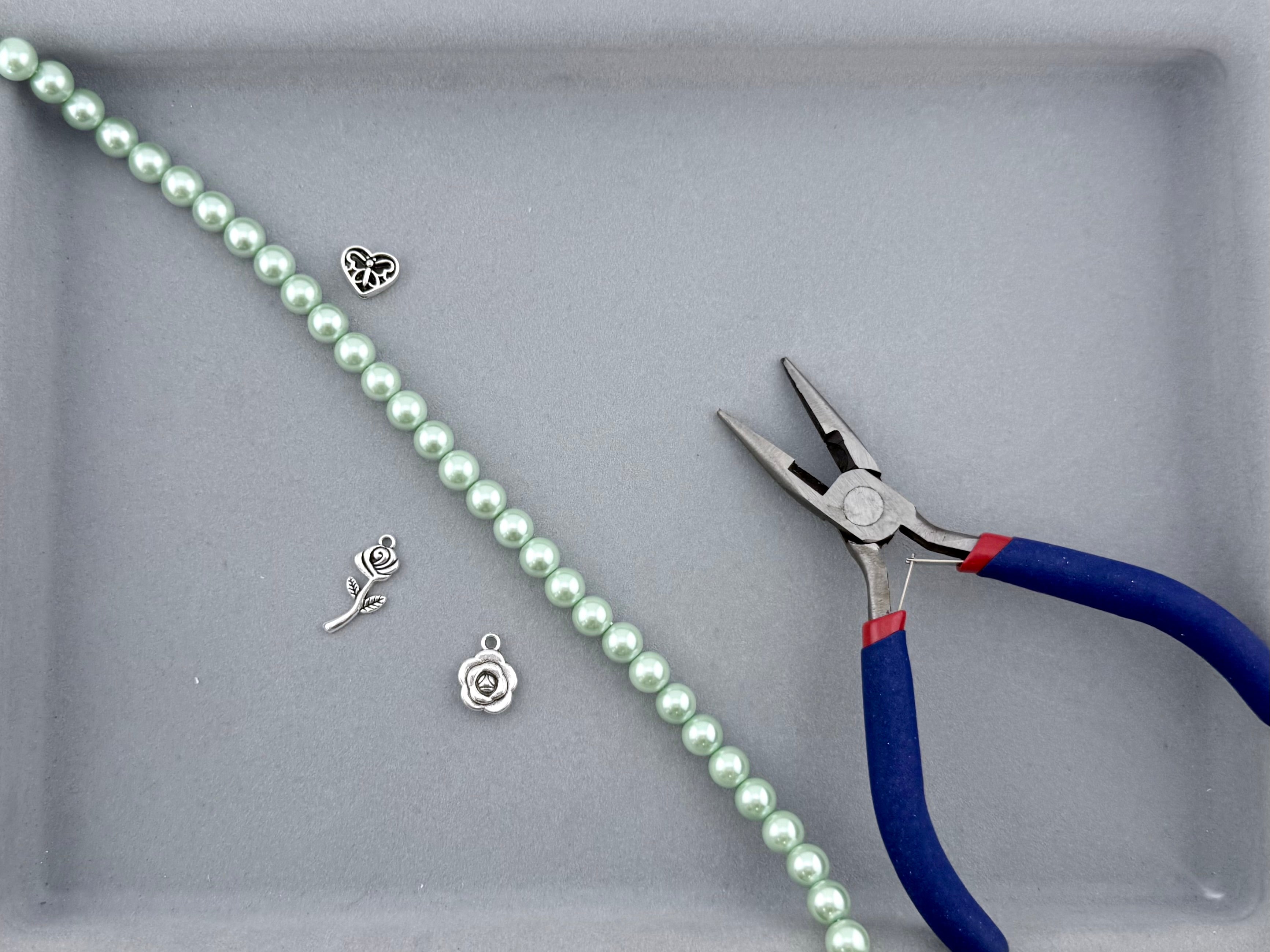 Shell Pearls Round Beads Strand Green