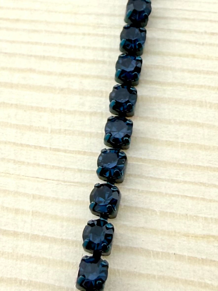2mm Dark Blue Metal Rhinestone Banding With Dark Blue Crystal