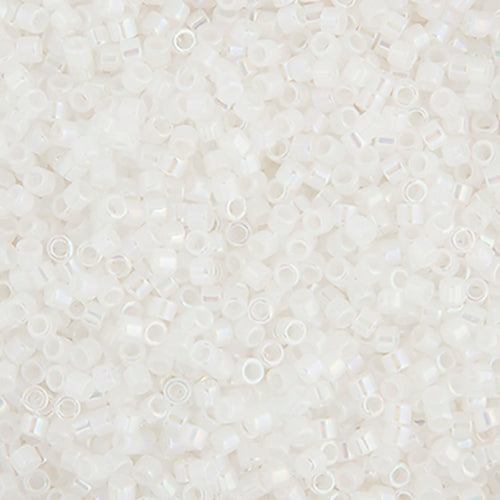 Delica Bead 11/0  White Opal AB