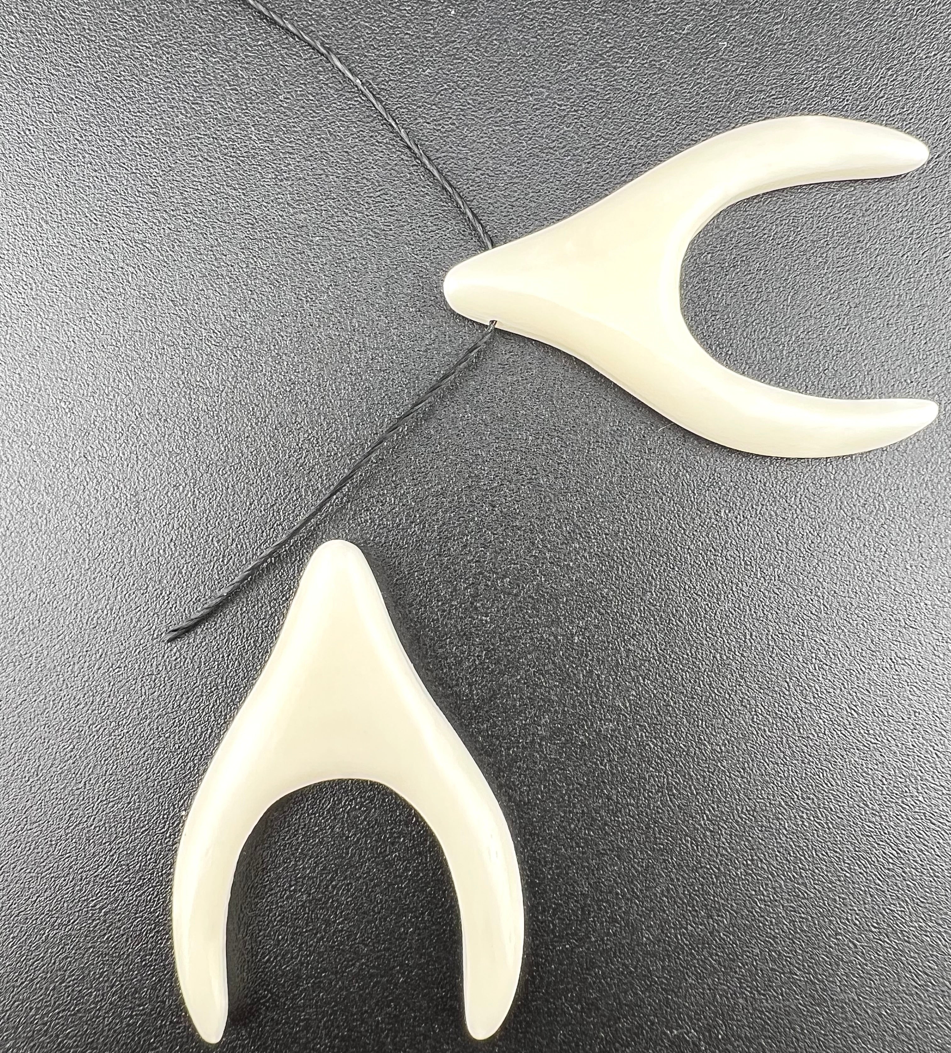 42mm Antique Bone Antler Pendant – Hand Carved Bone, Tribal & Indigenous Style