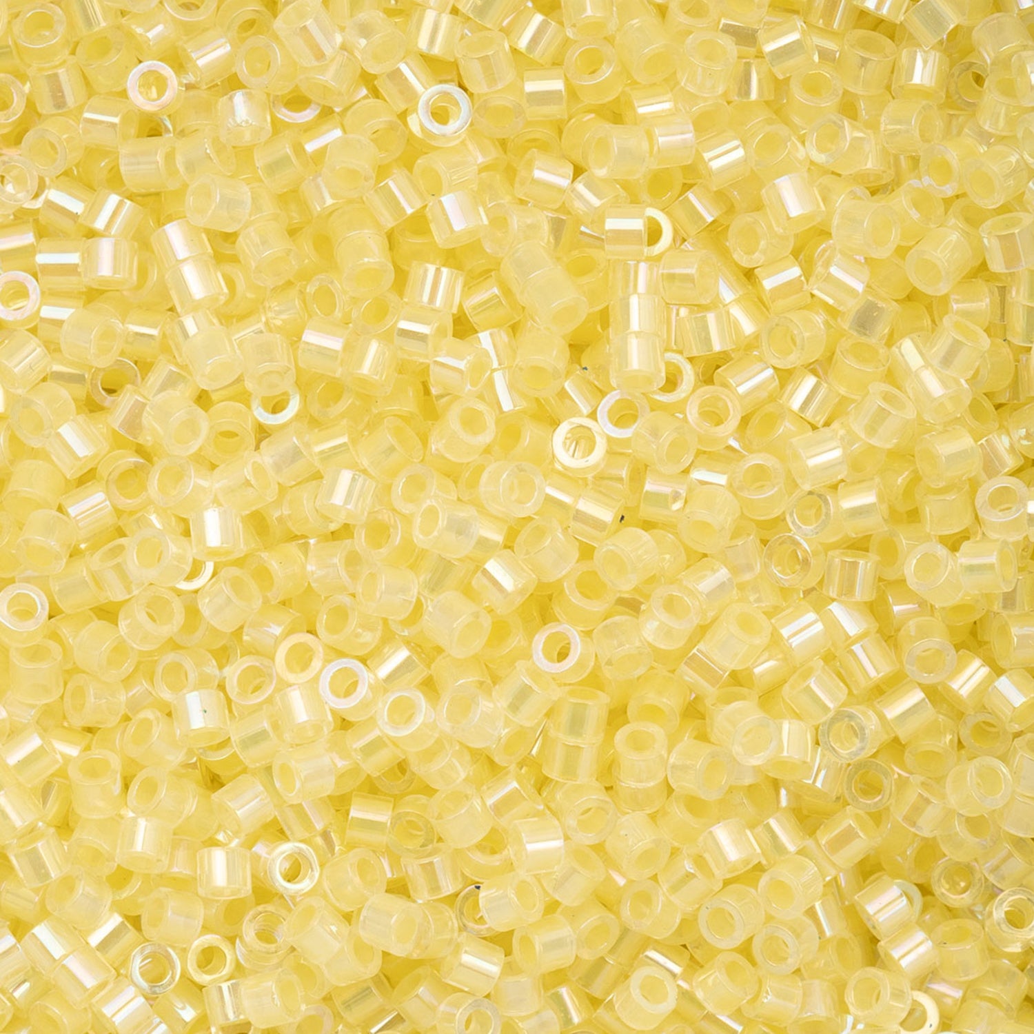 Cylin Bead 11/0 25g Bag Pale Yellow Lined