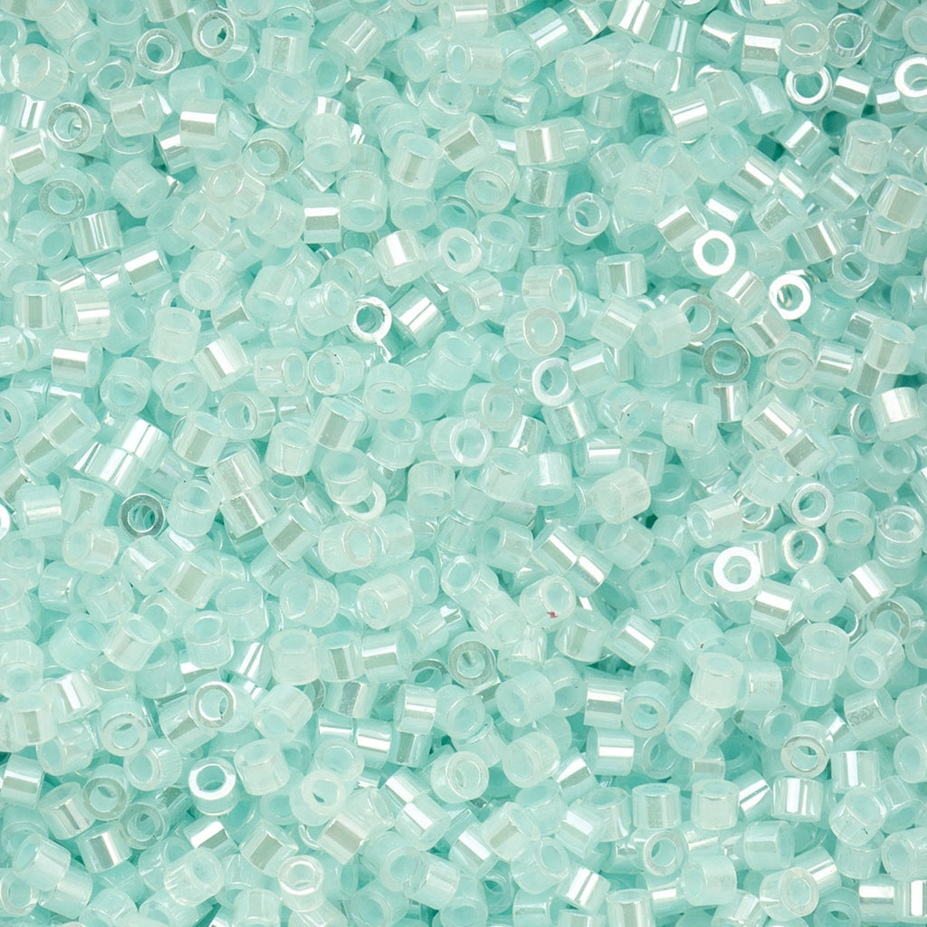 Cylin Bead 11/0 25g Bag Light Crystal Aqua Ceylon