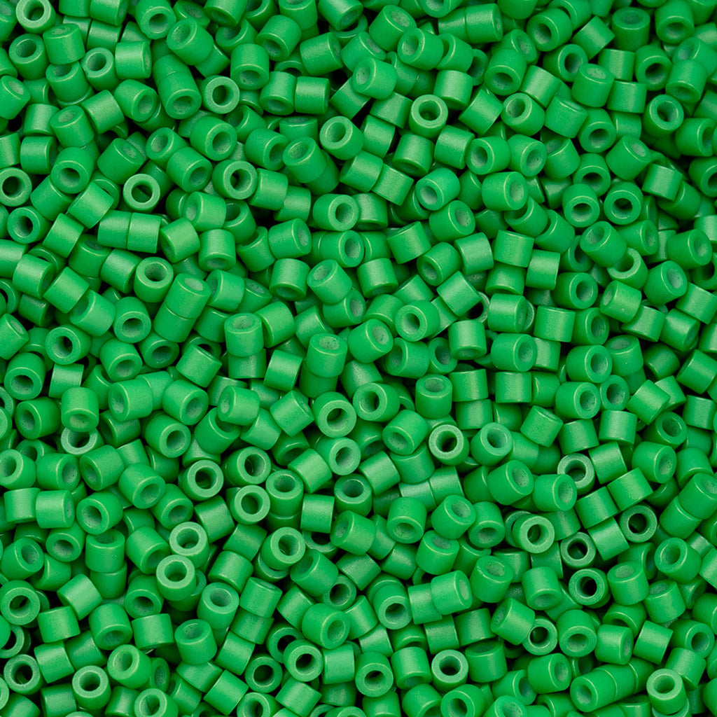 Cylin Bead 11/0 25g Bag Green Kelly