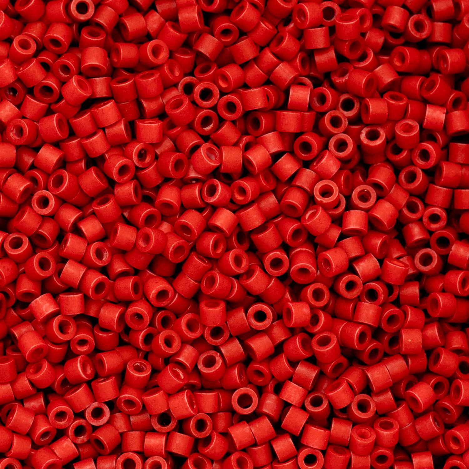 Cylin Bead 11/0 25g Bag Red Matte
