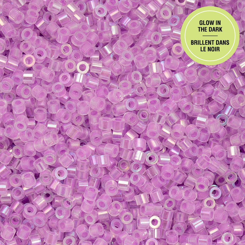Cylin Bead 11/0 25g Bag Glow in Dark AB - Purple