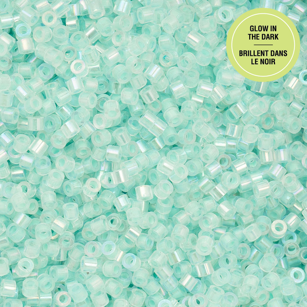 Cylin Bead 11/0 25g Bag Glow in Dark AB - Turquoise