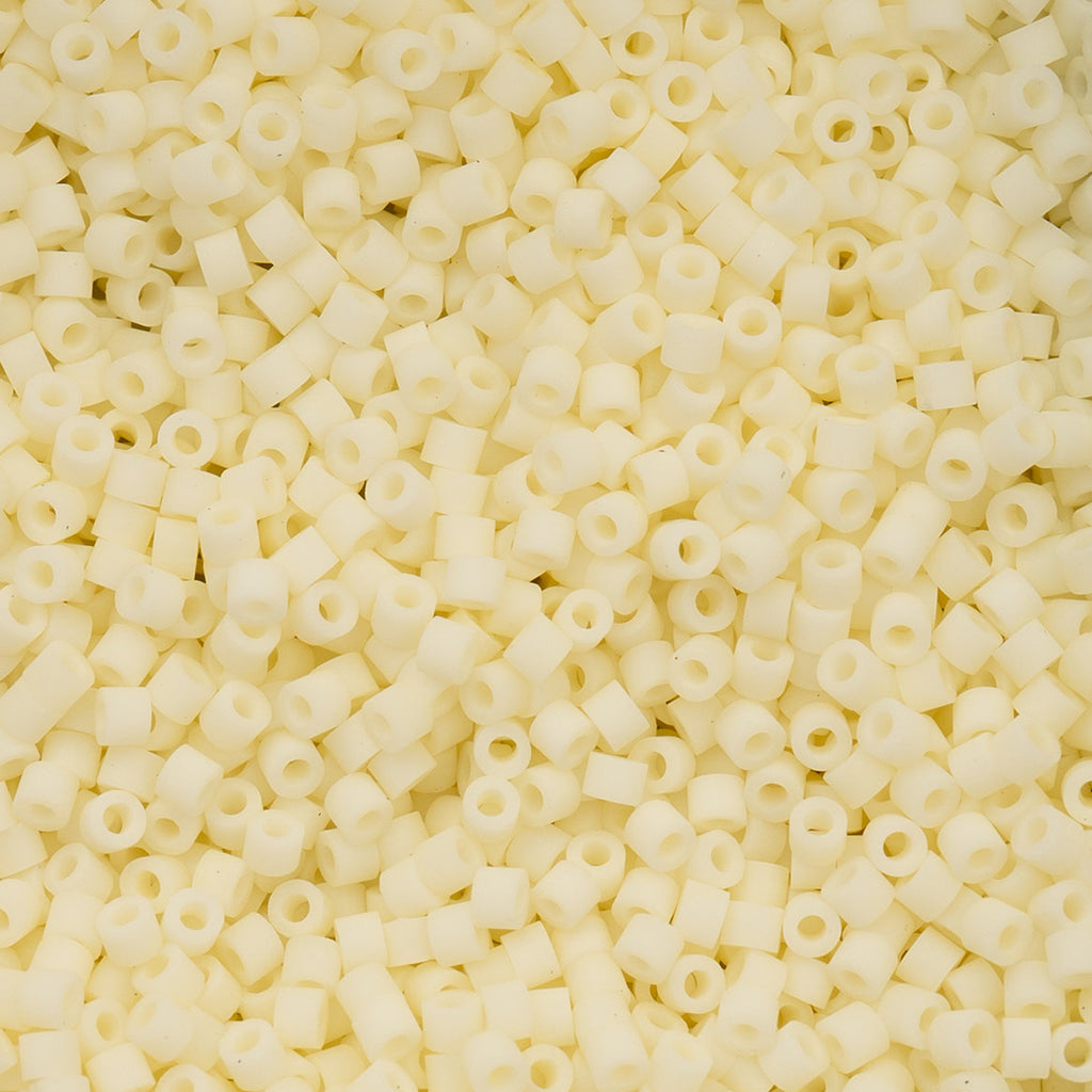 Cylin Bead 11/0 25g Bag Matte Macaron - Cream